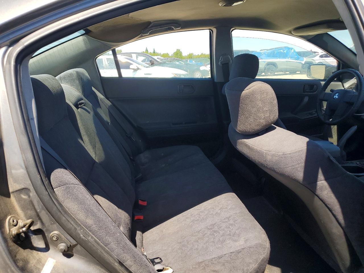 2005 Mitsubishi Galant De Gray vin: 4A3AB26F35E037007