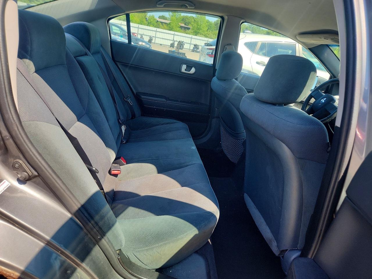 2006 Mitsubishi Galant Es Medium Gray vin: 4A3AB36F06E013688