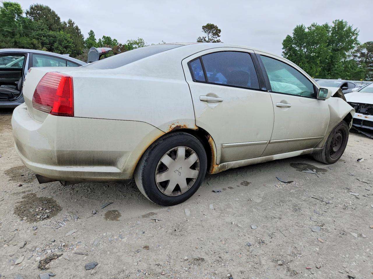 2004 Mitsubishi Galant Cream vin: 4A3AB36F14E105485