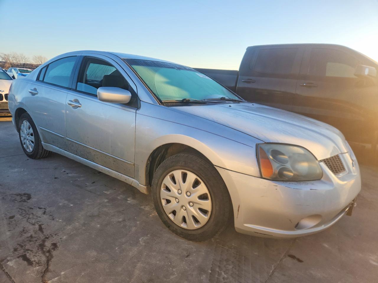 2006 Mitsubishi Galant Es Medium Silver vin: 4A3AB36F16E020472