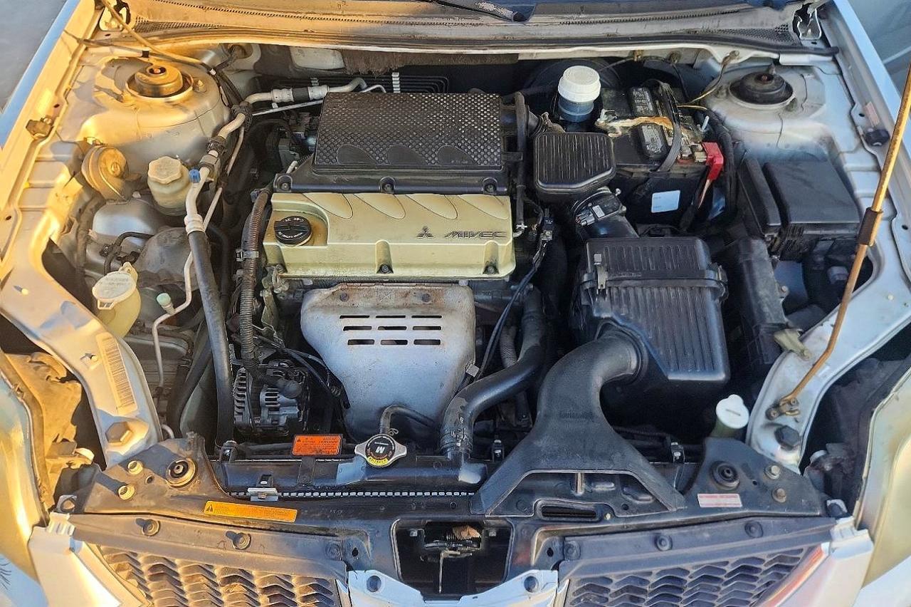 2006 Mitsubishi Galant Es Medium Silver vin: 4A3AB36F16E020472