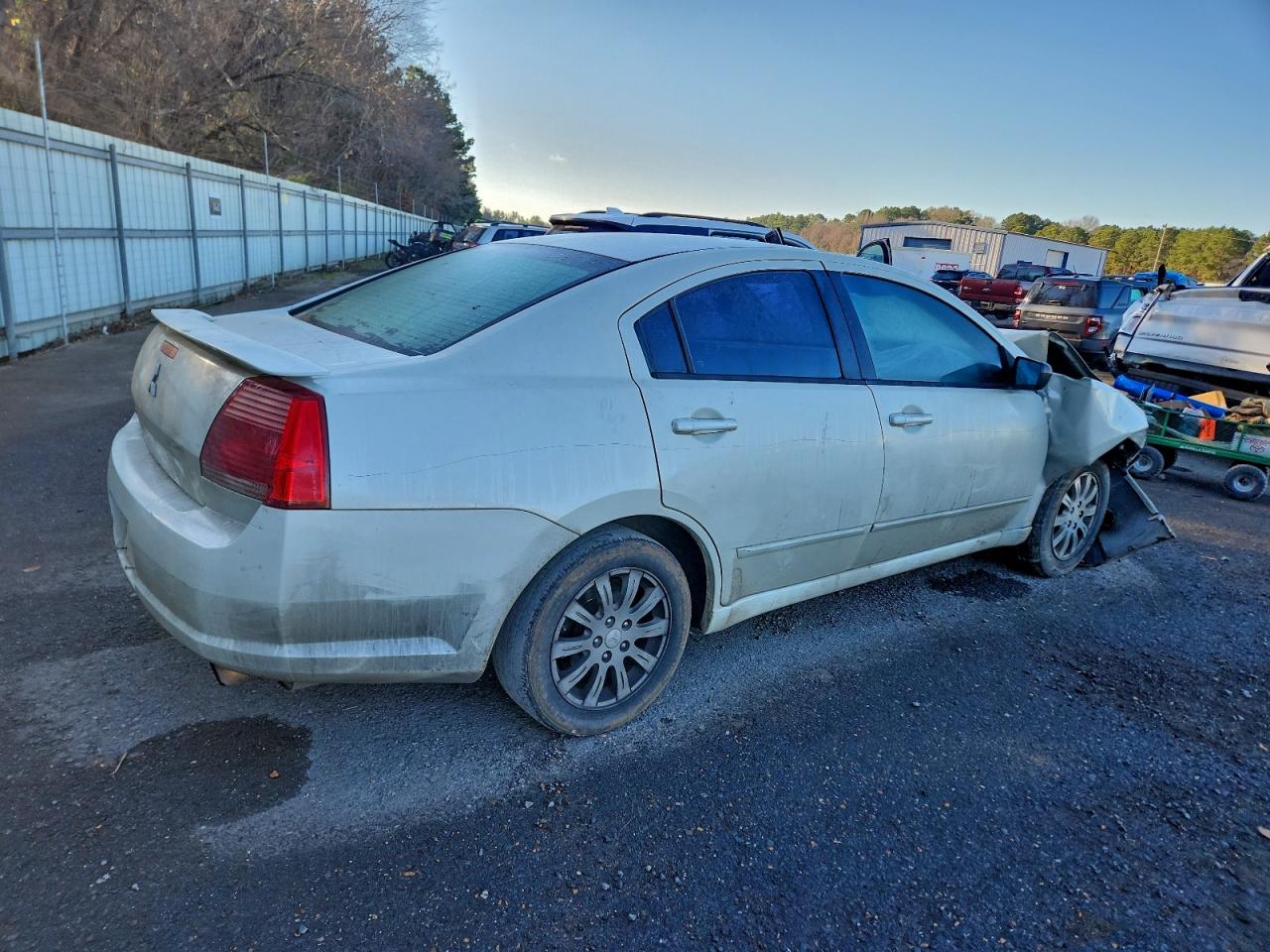 2006 Mitsubishi Galant Es Medium White vin: 4A3AB36F36E051920