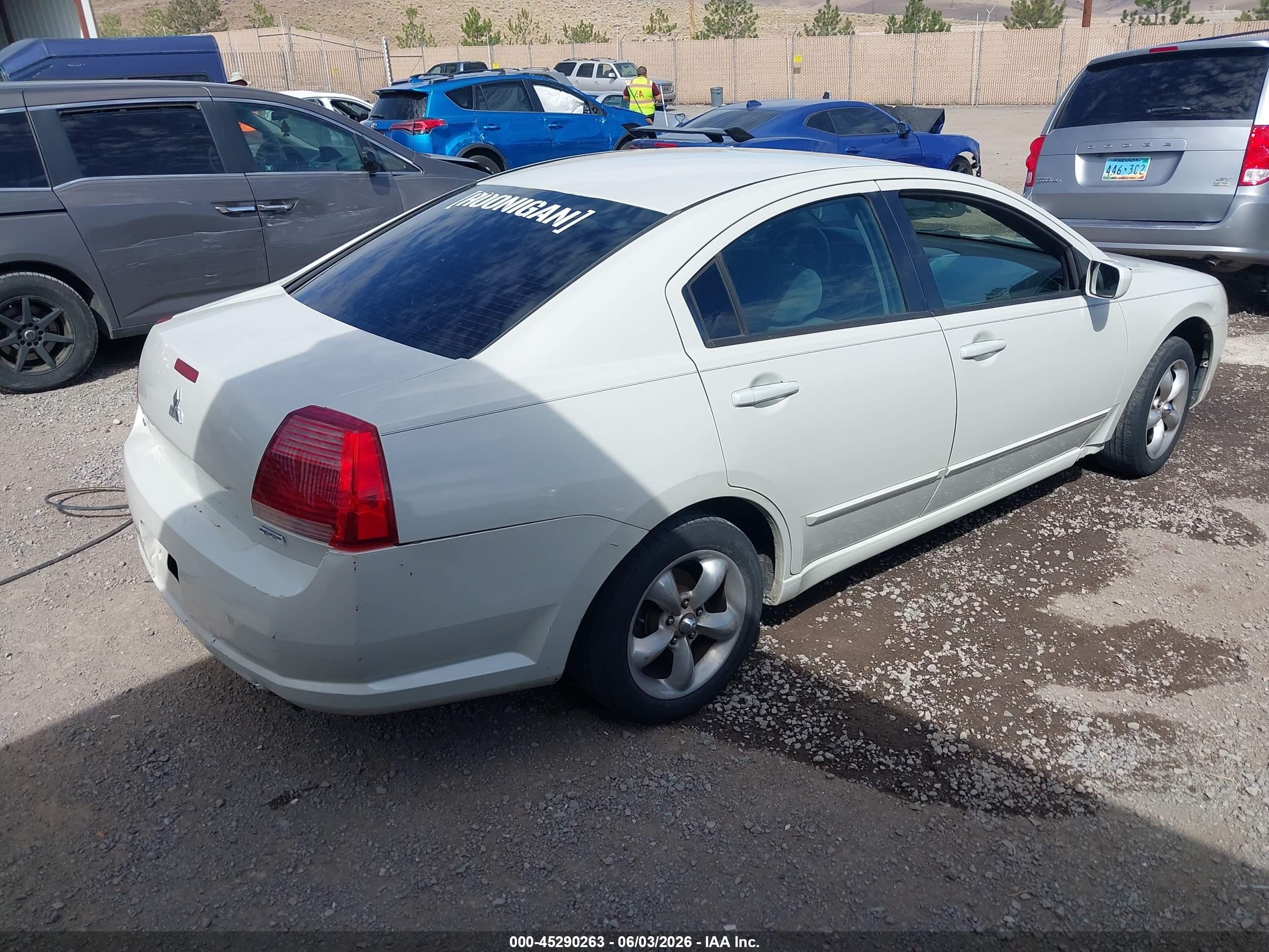 2004 Mitsubishi Galant Es White vin: 4A3AB36F64E121357