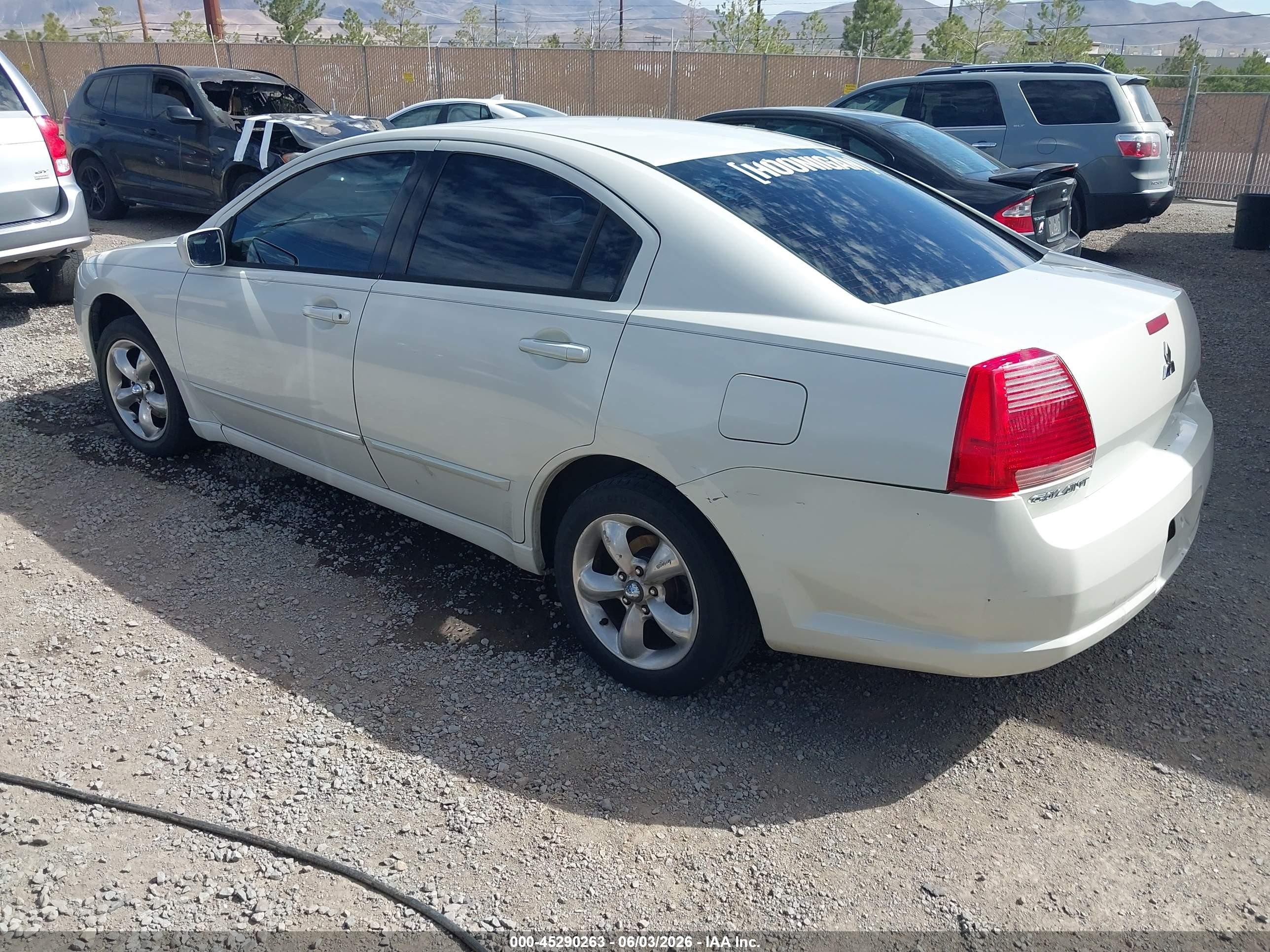 2004 Mitsubishi Galant Es White vin: 4A3AB36F64E121357