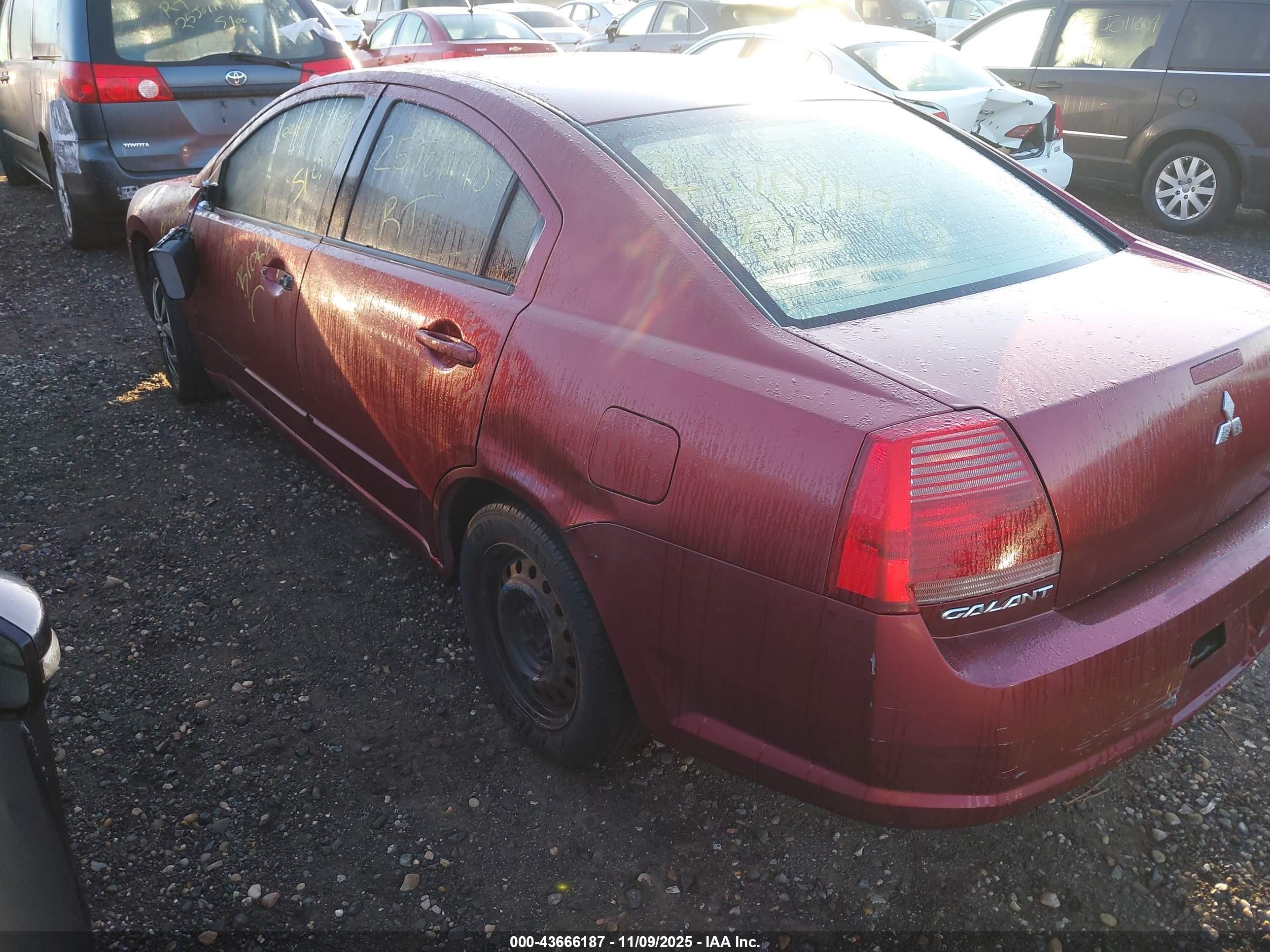 2005 Mitsubishi Galant Es/se Red vin: 4A3AB36F85E015882