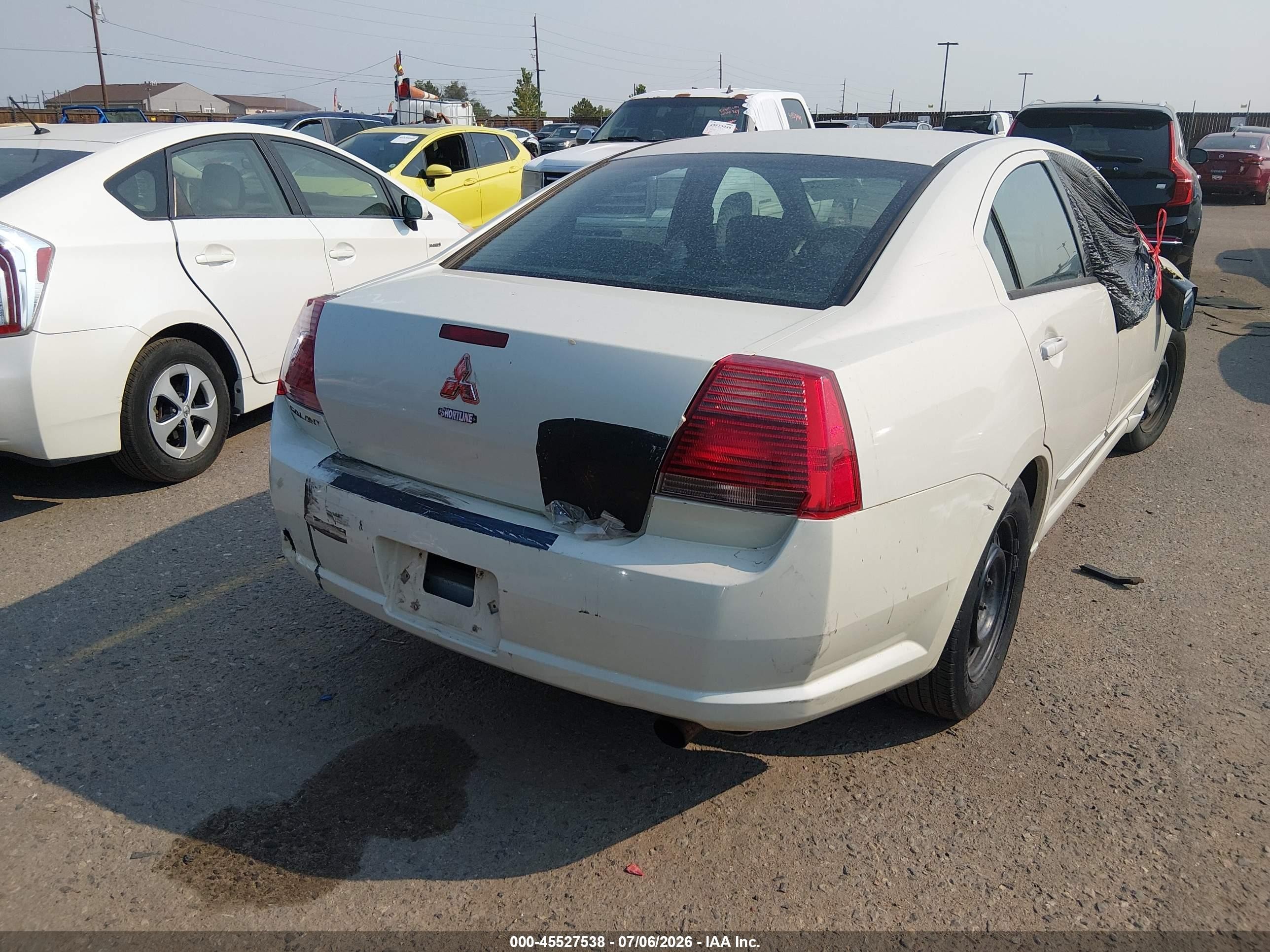 2006 Mitsubishi Galant Es/se Белый vin: 4A3AB36F86E063352