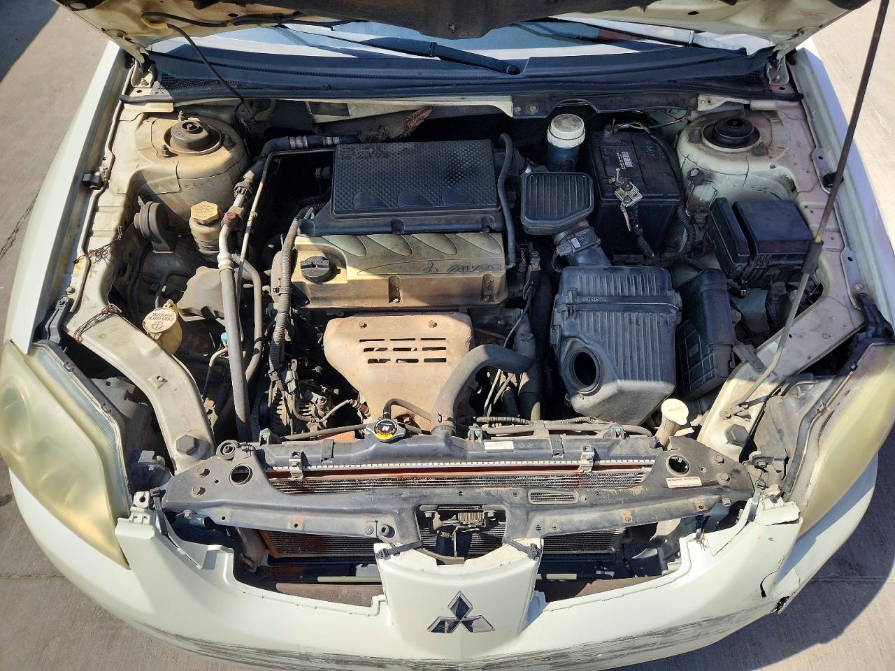2005 Mitsubishi Galant Es High White vin: 4A3AB46F95E008820