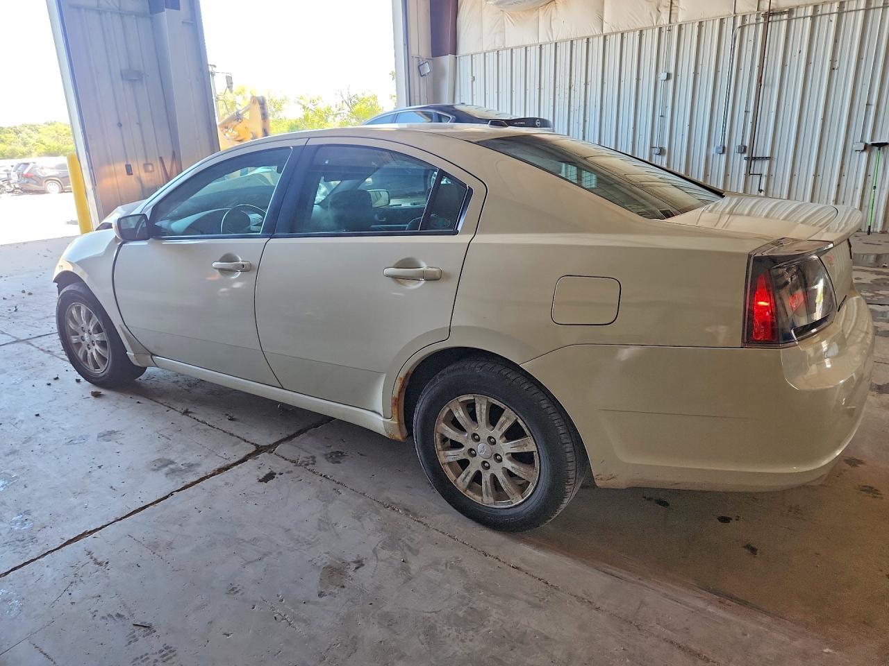 2008 Mitsubishi Galant Es Premium White vin: 4A3AB56FX8E029542