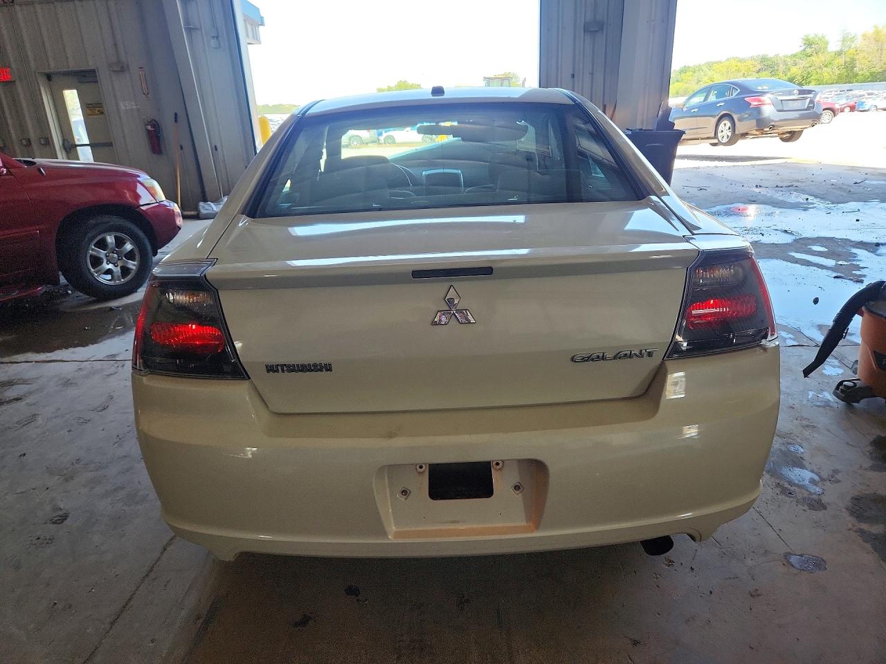 2008 Mitsubishi Galant Es Premium White vin: 4A3AB56FX8E029542