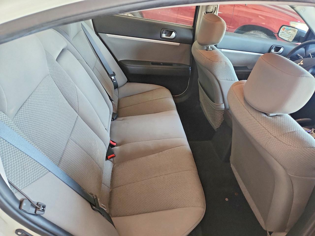 2008 Mitsubishi Galant Es Premium White vin: 4A3AB56FX8E029542