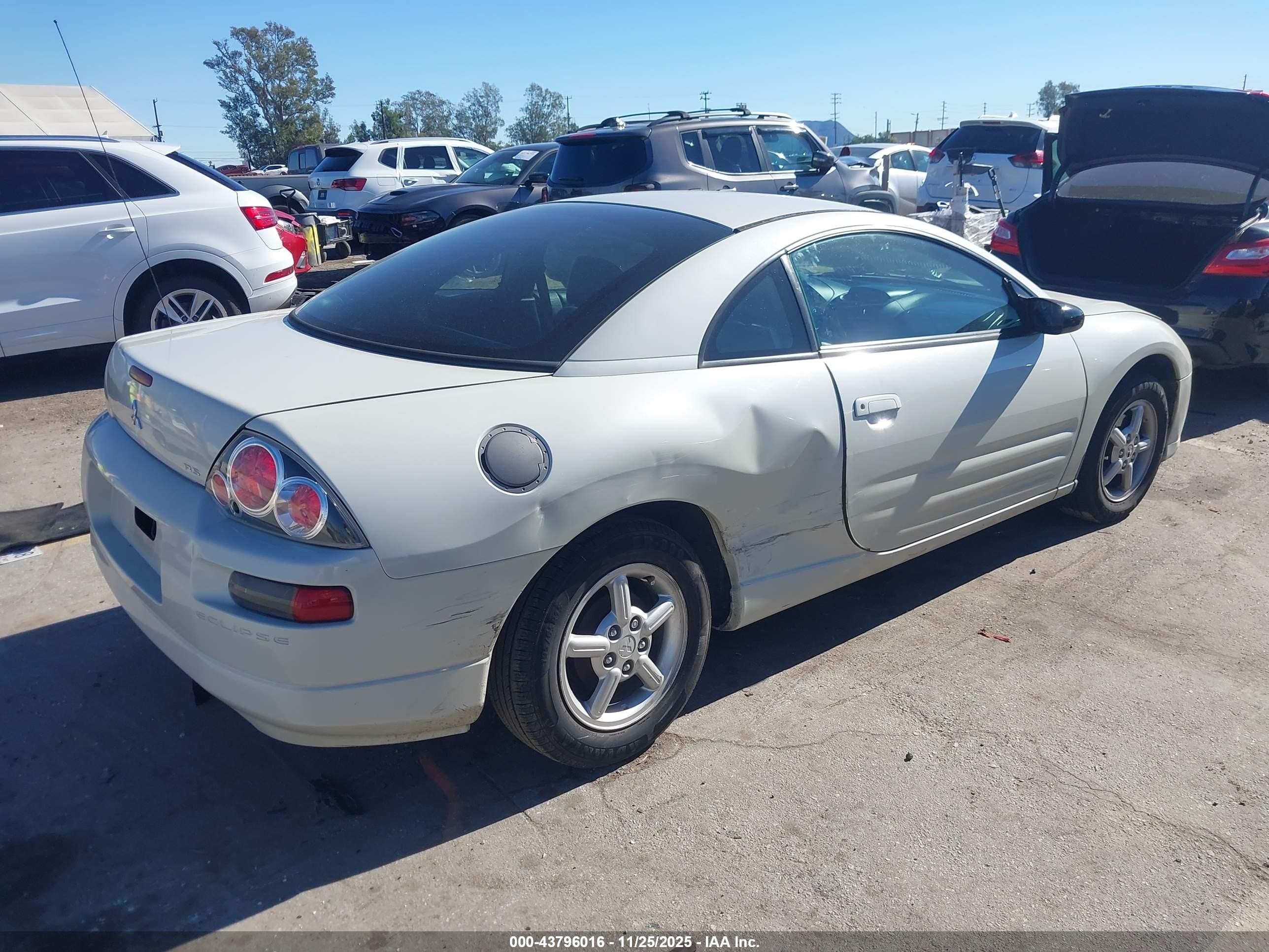 2003 Mitsubishi Eclipse Rs Cream vin: 4A3AC34G33E171107