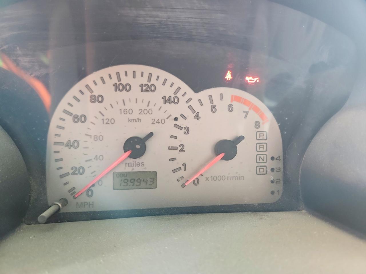 2002 Mitsubishi Eclipse Gs Silver vin: 4A3AC44G32E095750