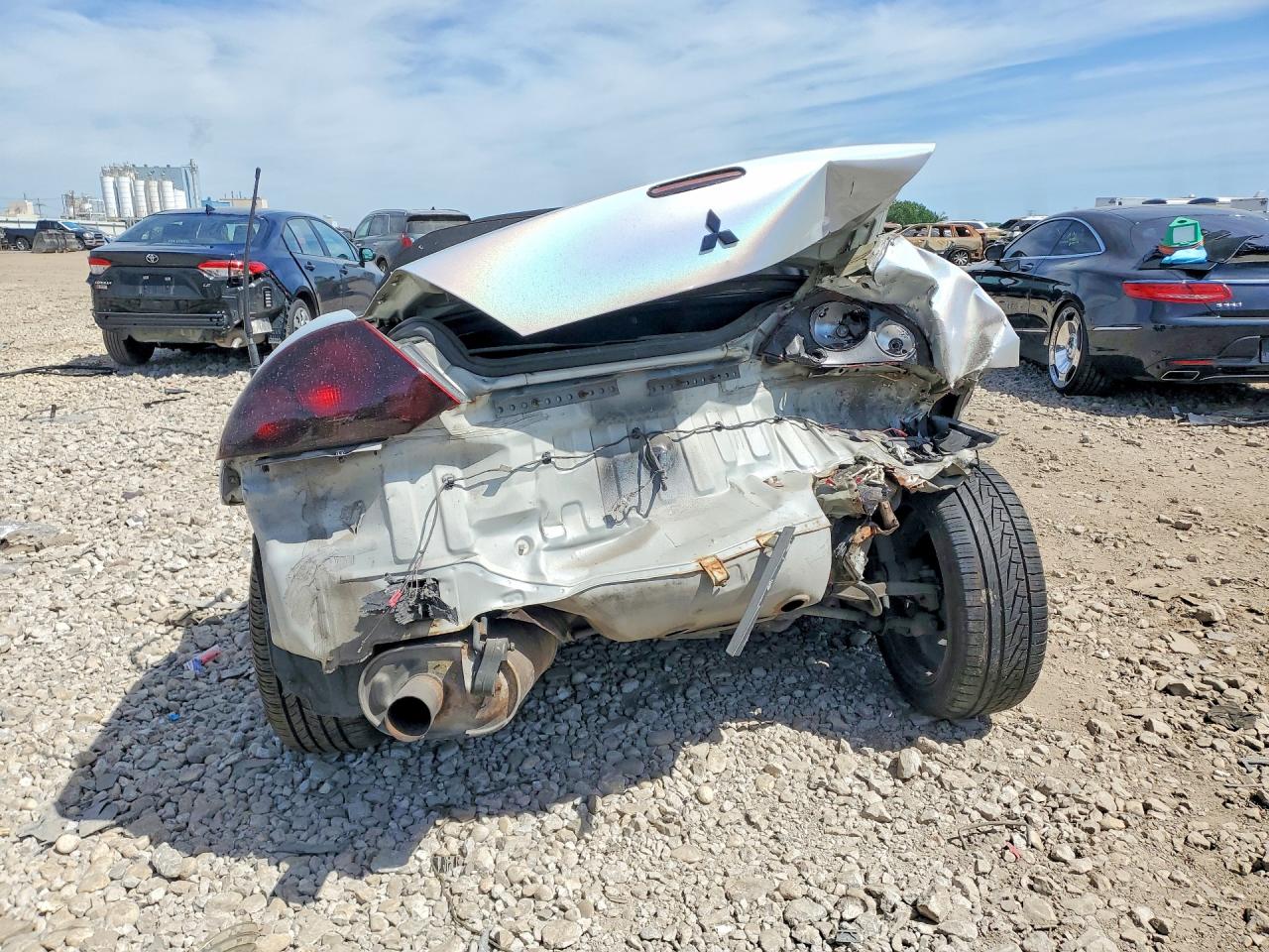 2001 Mitsubishi Eclipse Spyder Gs White vin: 4A3AE45G11E072278