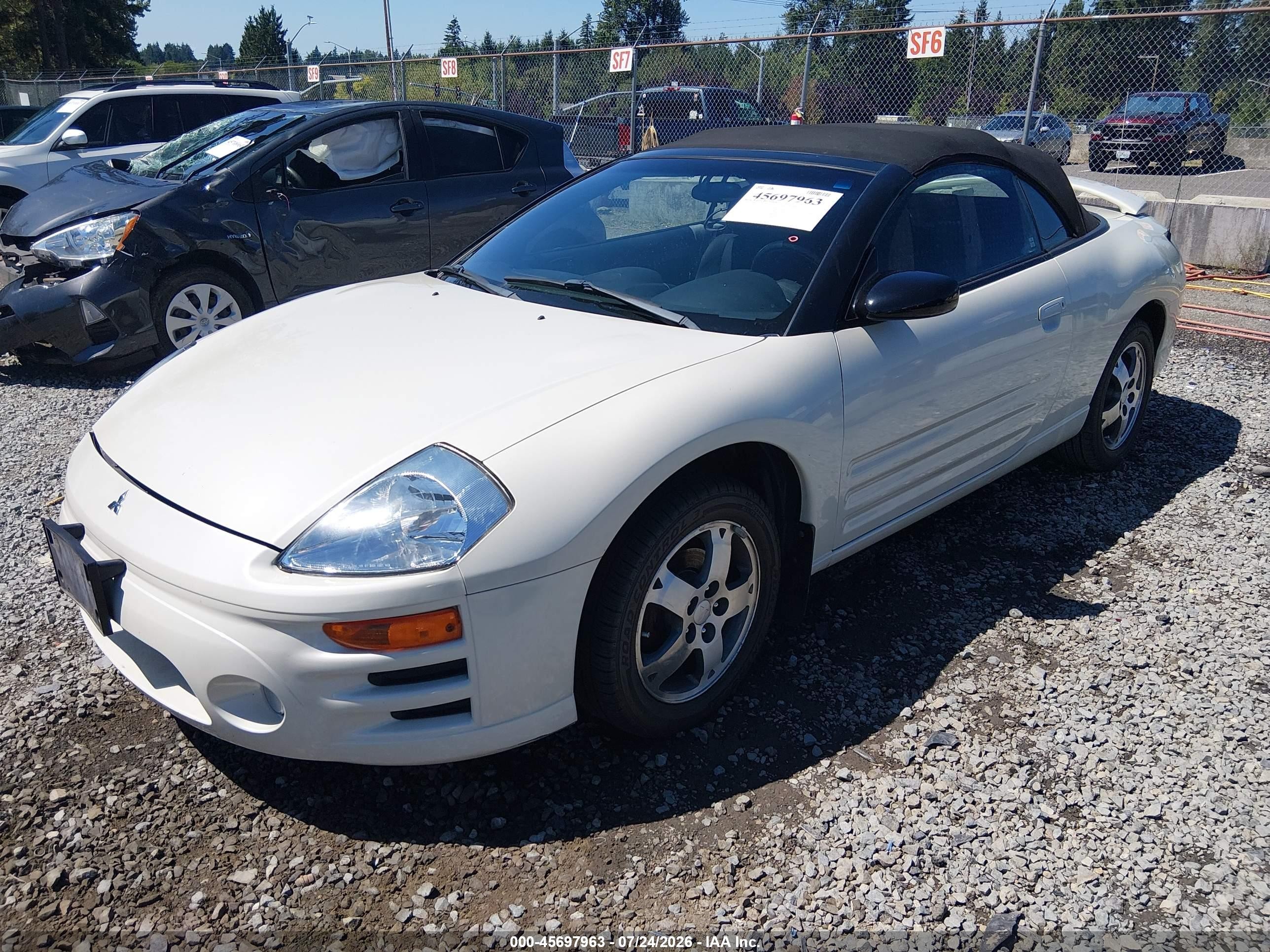 2005 Mitsubishi Eclipse Spyder Gs Cream vin: 4A3AE45G55E056901