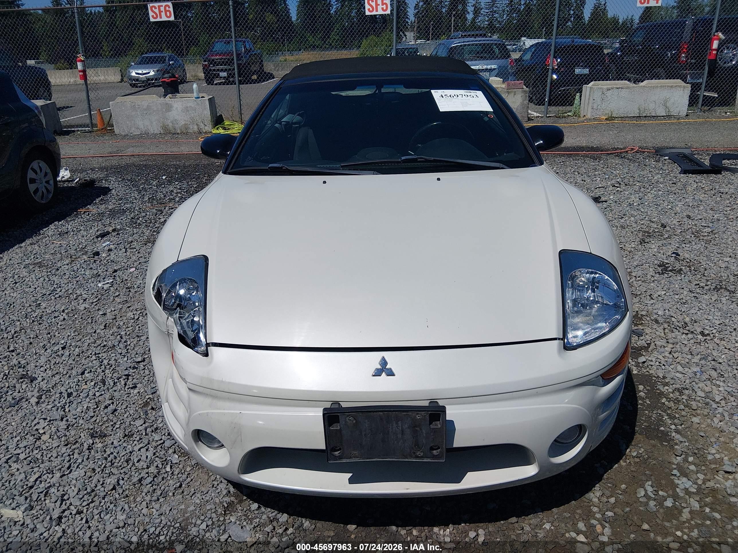 2005 Mitsubishi Eclipse Spyder Gs Cream vin: 4A3AE45G55E056901