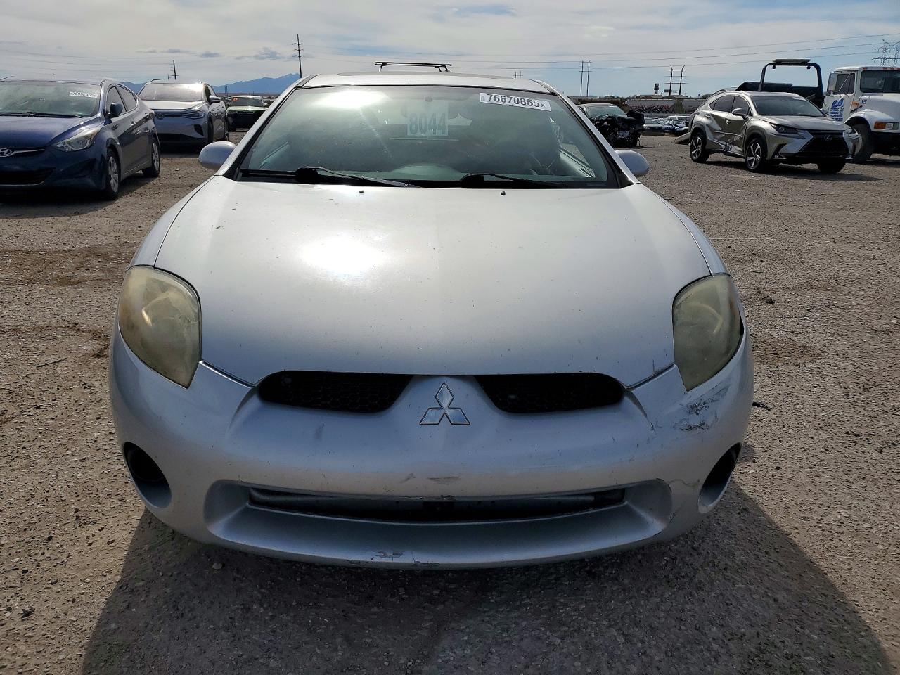 2007 Mitsubishi Eclipse Silver vin: 4A3AK24F17E024195