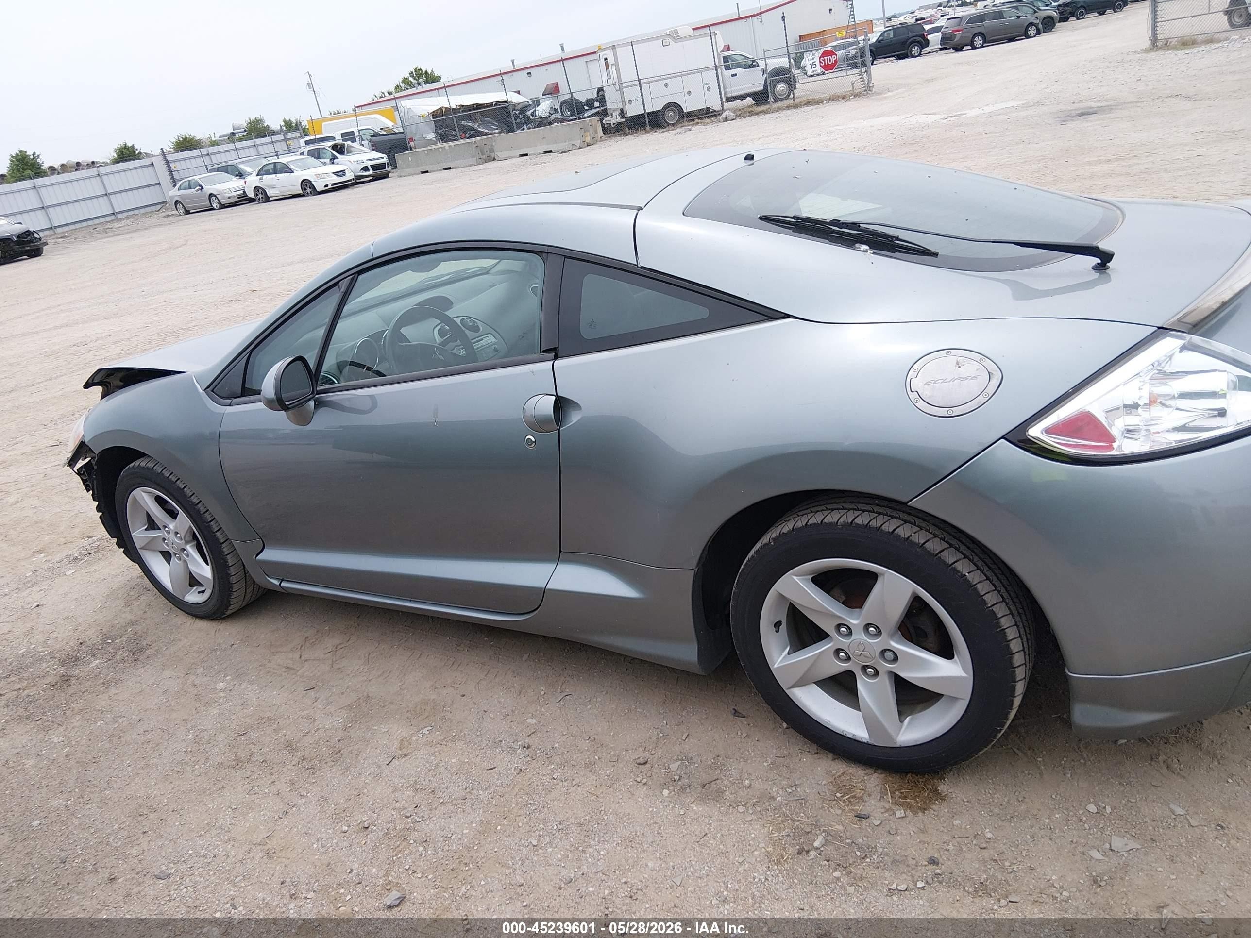 2007 Mitsubishi Eclipse Gs Gray vin: 4A3AK24F57E046717