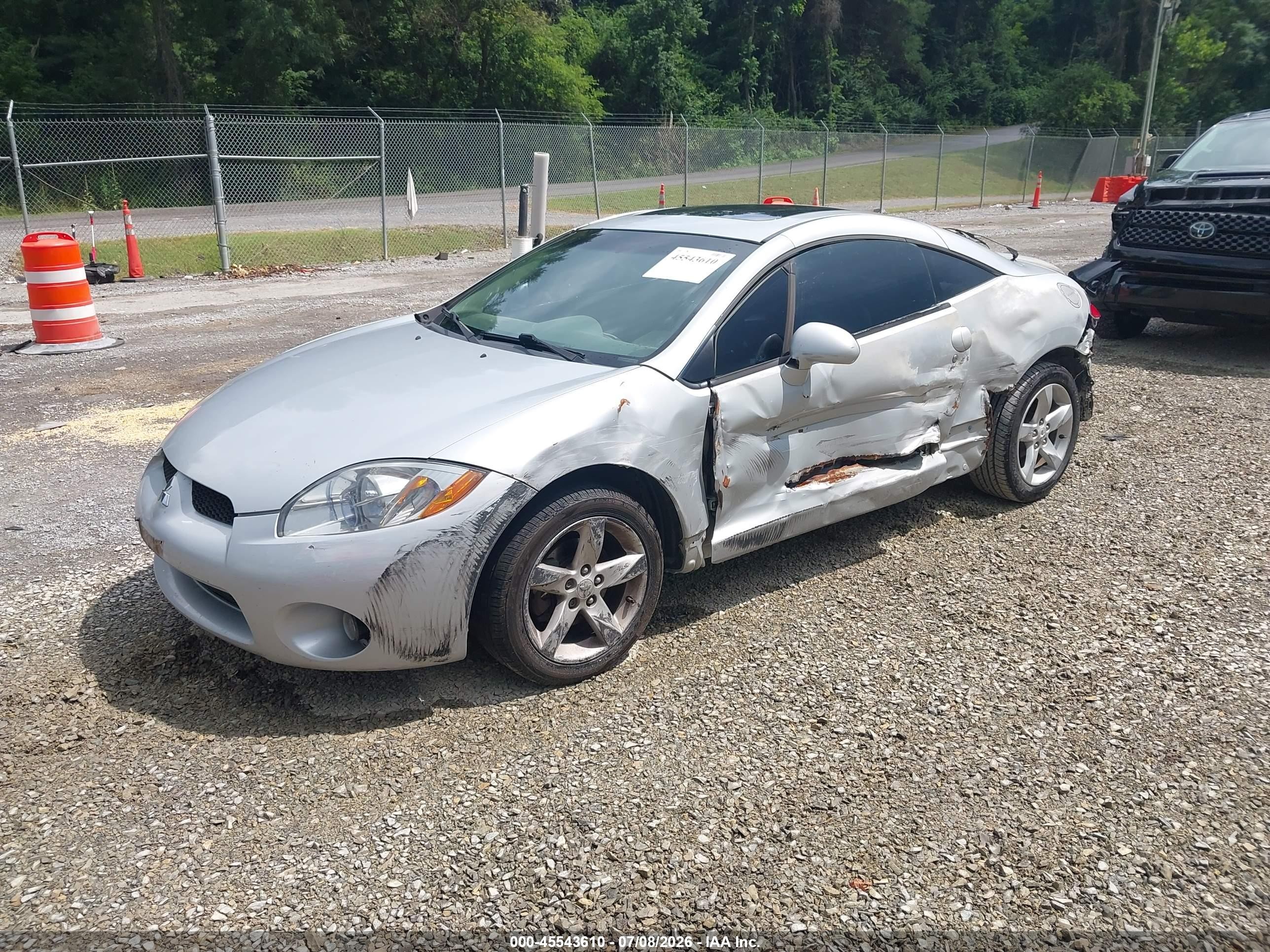 2007 Mitsubishi Eclipse Gs Silver vin: 4A3AK24F77E007241