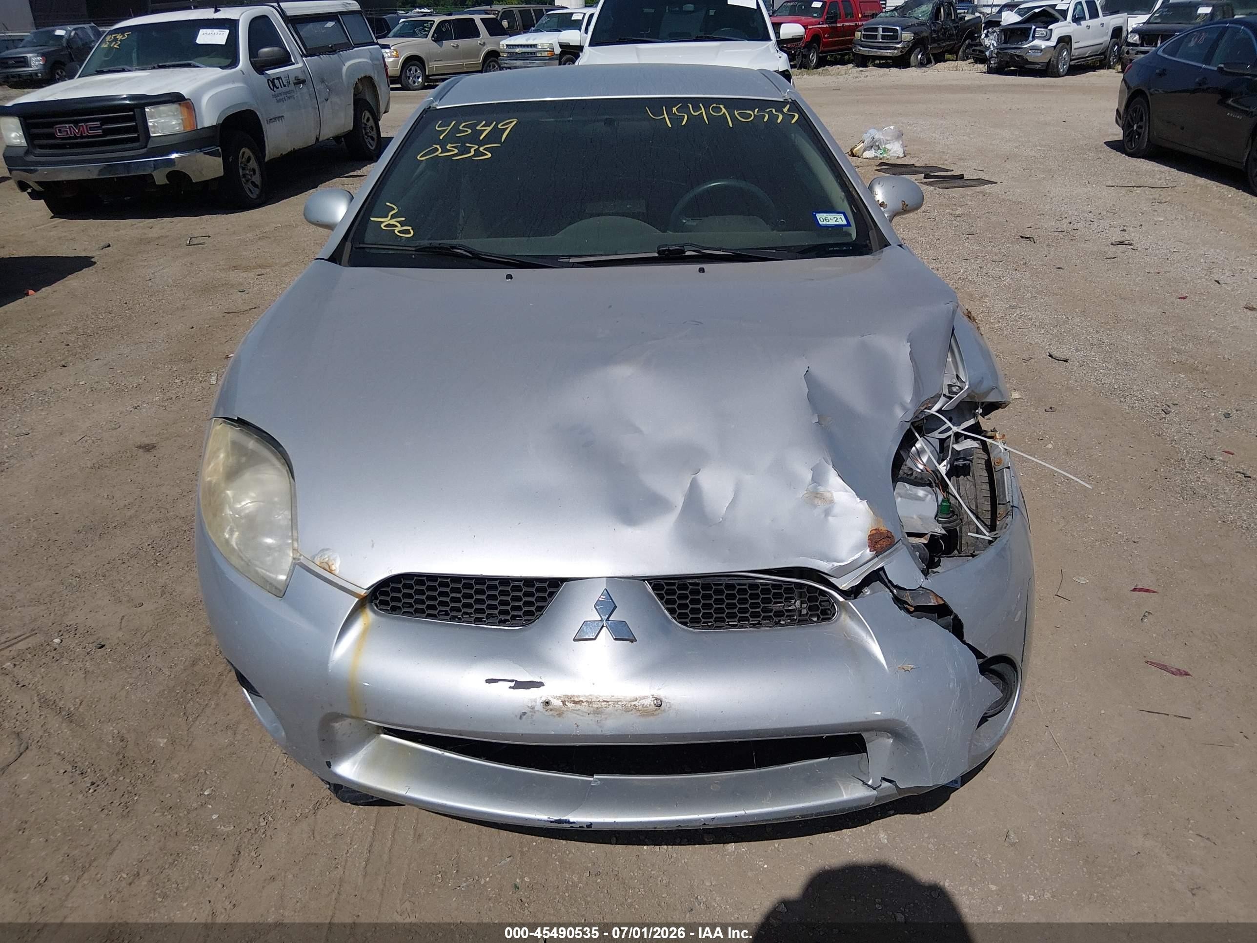 2008 Mitsubishi Eclipse Gs Silver vin: 4A3AK24FX8E041708