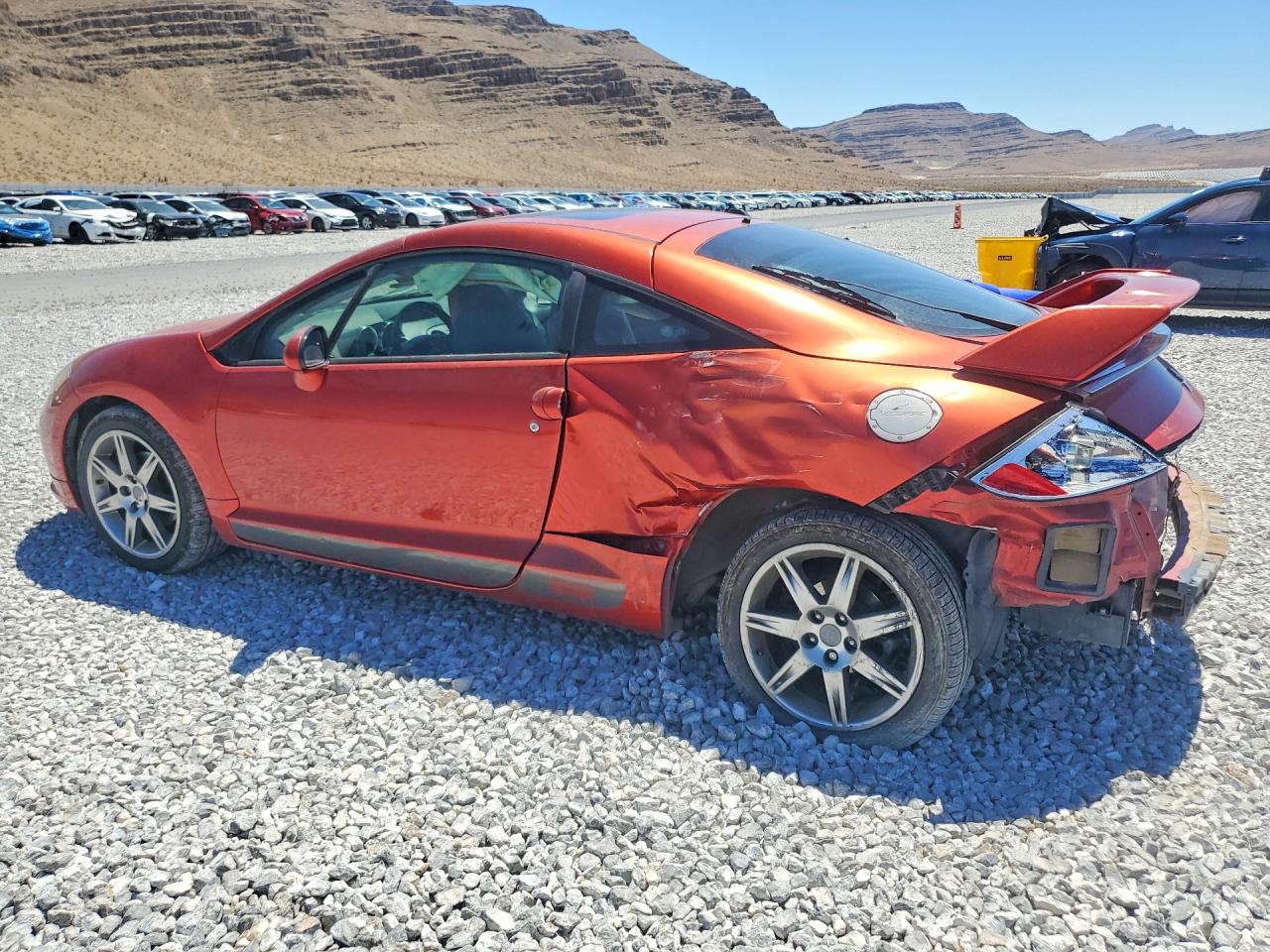 2008 Mitsubishi Eclipse Se Orange vin: 4A3AK64F38E032937