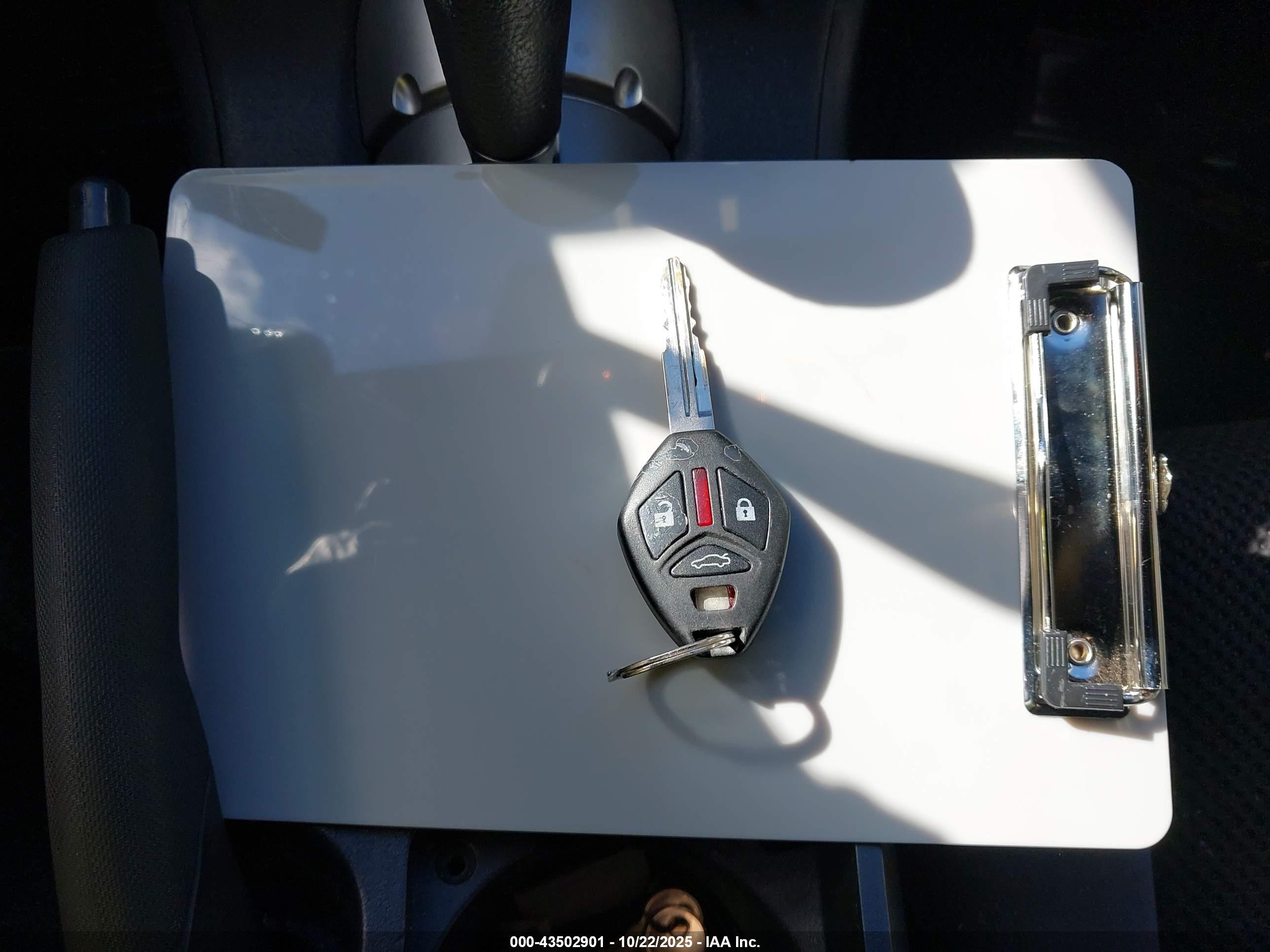 2008 Mitsubishi Eclipse Spyder Gs Серебряный vin: 4A3AL25F18E003313