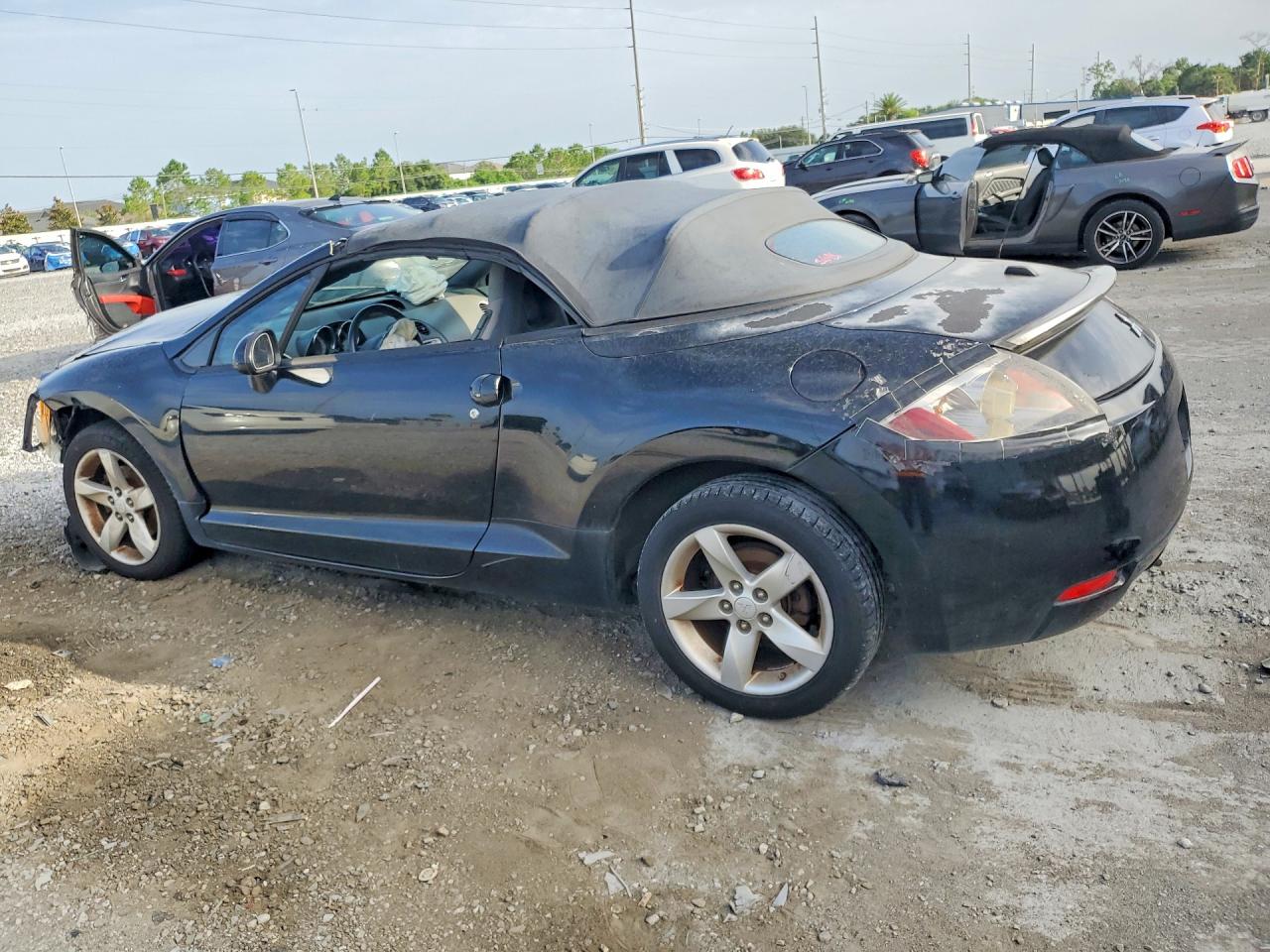 2008 Mitsubishi Eclipse Spyder Gs Черный vin: 4A3AL25F68E037960