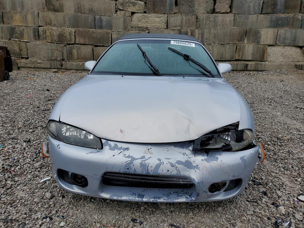 1999 Mitsubishi Eclipse Spyder Gs Серебряный vin: 4A3AX35G7XE015046