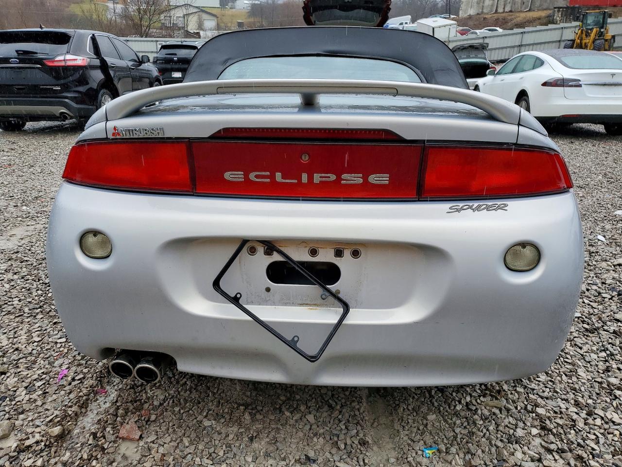 1999 Mitsubishi Eclipse Spyder Gs Серебряный vin: 4A3AX35G7XE015046