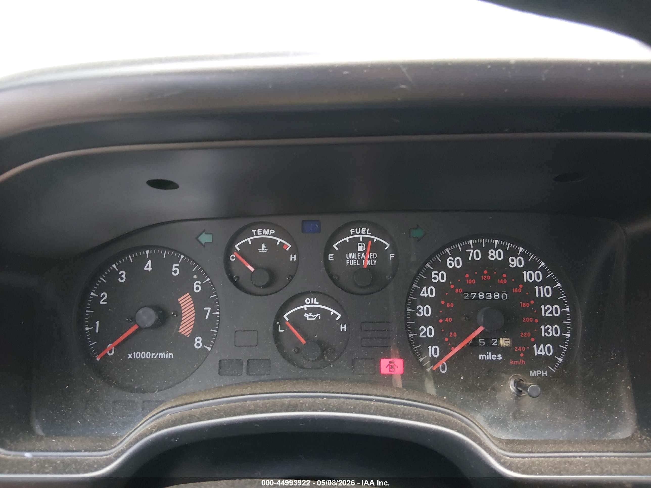1993 Mitsubishi Eclipse   White vin: 4A3CF34B5PE026225