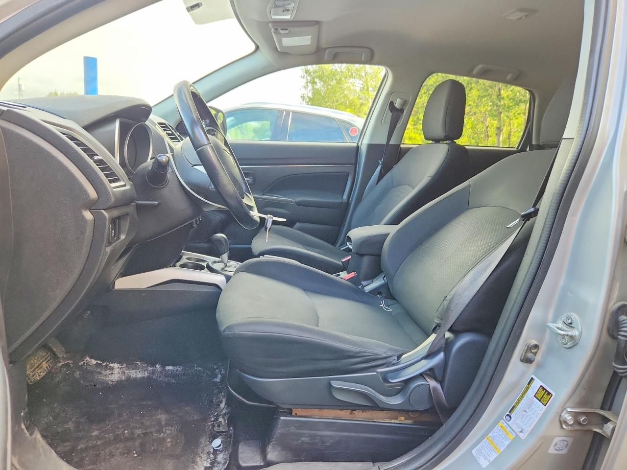 2014 Mitsubishi Rvr Es Silver vin: 4A4AH3AUXEE602858