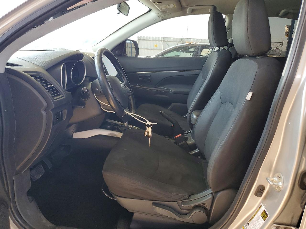 2014 Mitsubishi Outlander Sport Es Silver vin: 4A4AP3AU0EE011148