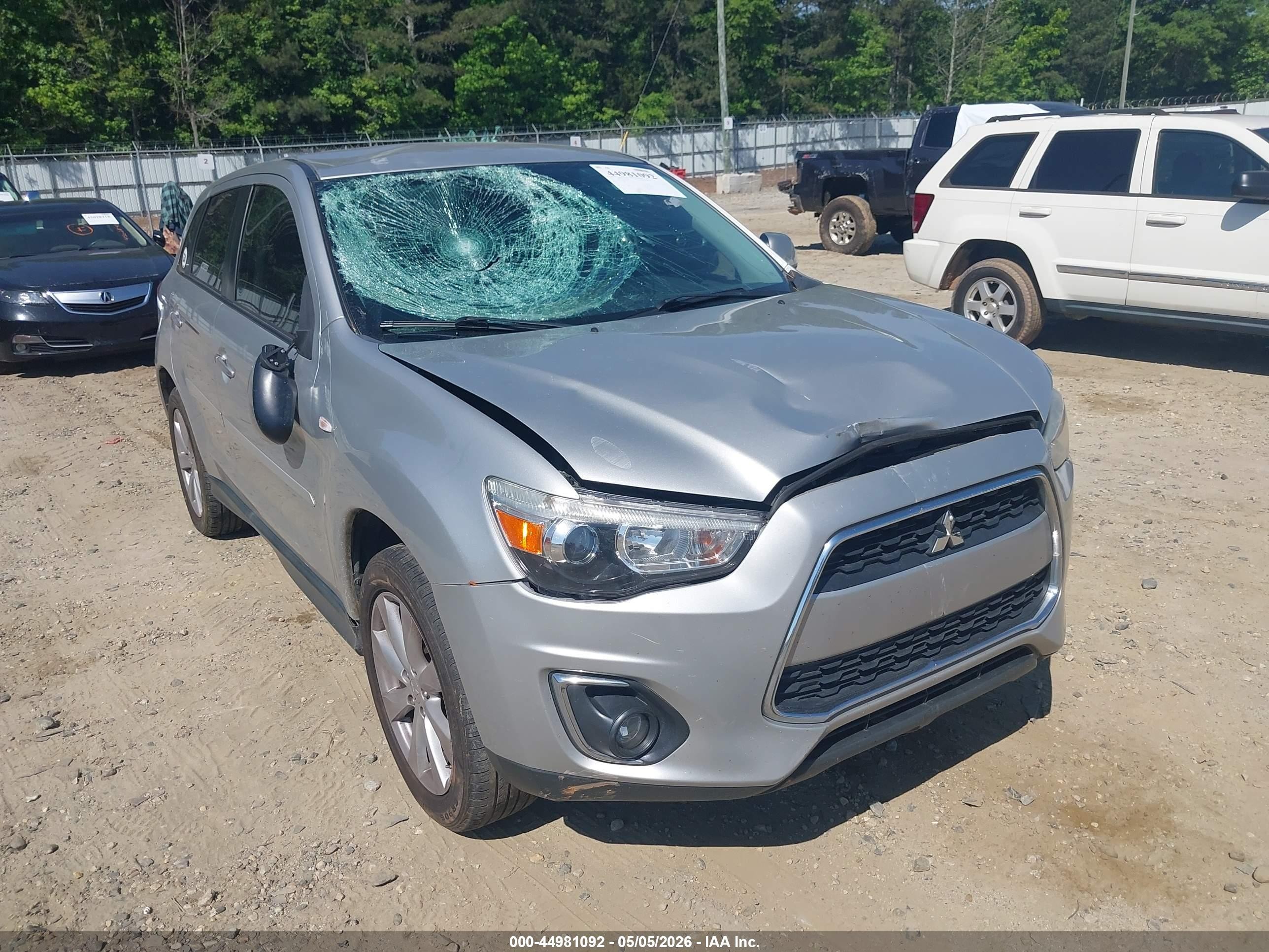 2014 Mitsubishi Outlander Sport Es Silver vin: 4A4AP3AU0EE025857