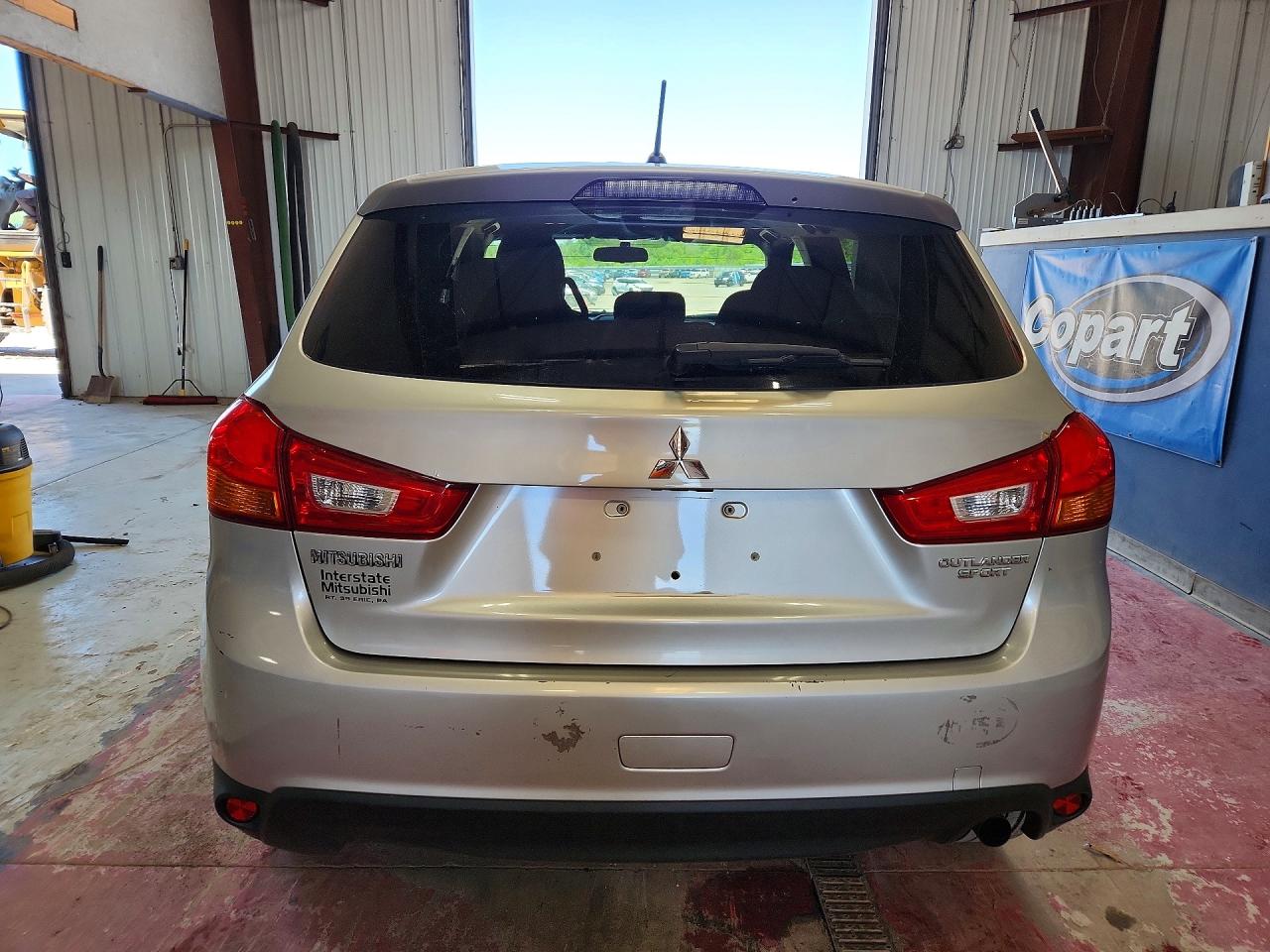 2015 Mitsubishi Outlander Sport Es Silver vin: 4A4AP3AU0FE009997