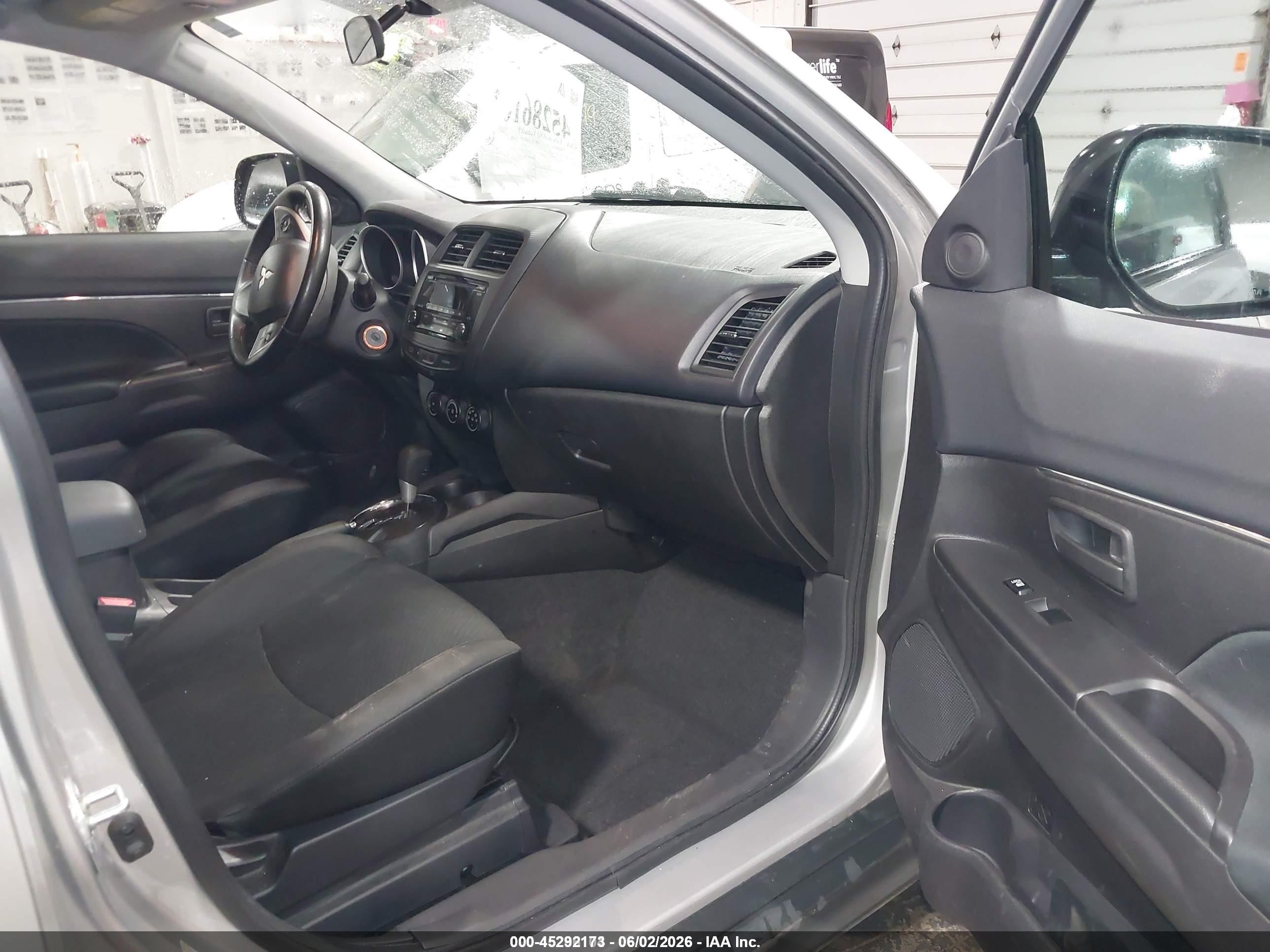 2015 Mitsubishi Outlander Sport Es Gray vin: 4A4AP3AU0FE044183