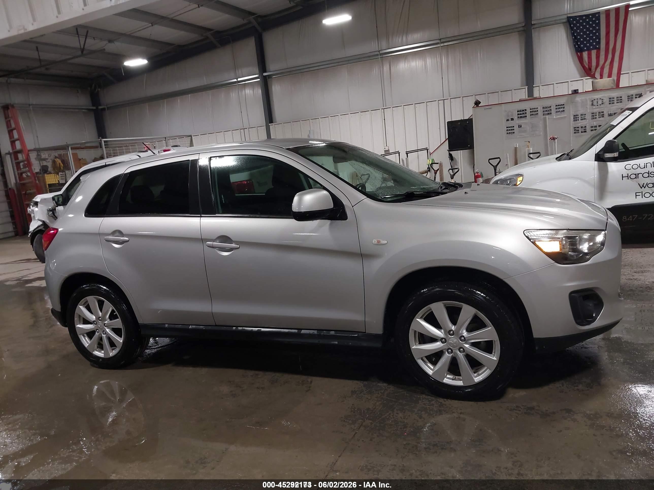 2015 Mitsubishi Outlander Sport Es Gray vin: 4A4AP3AU0FE044183