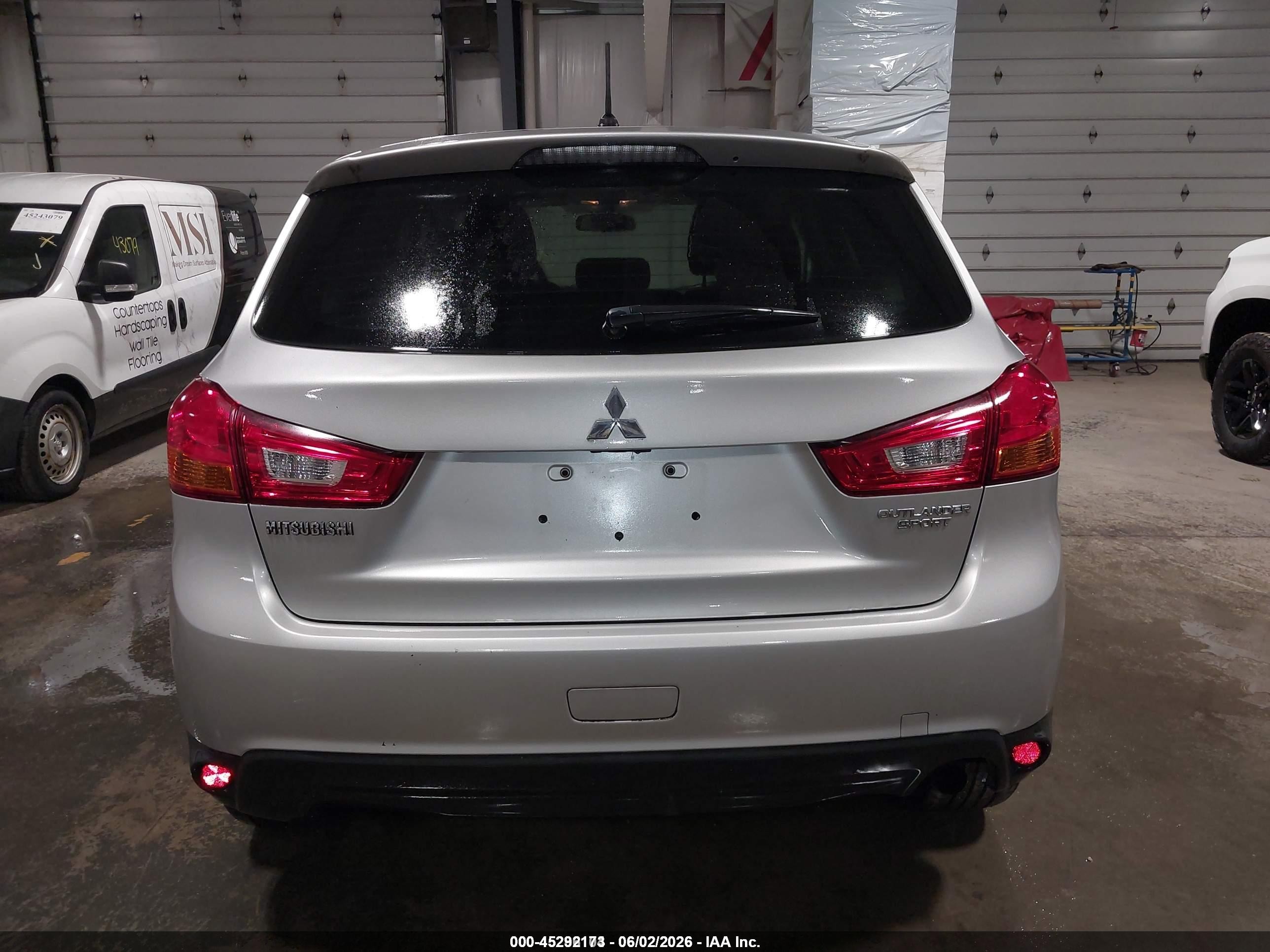 2015 Mitsubishi Outlander Sport Es Gray vin: 4A4AP3AU0FE044183