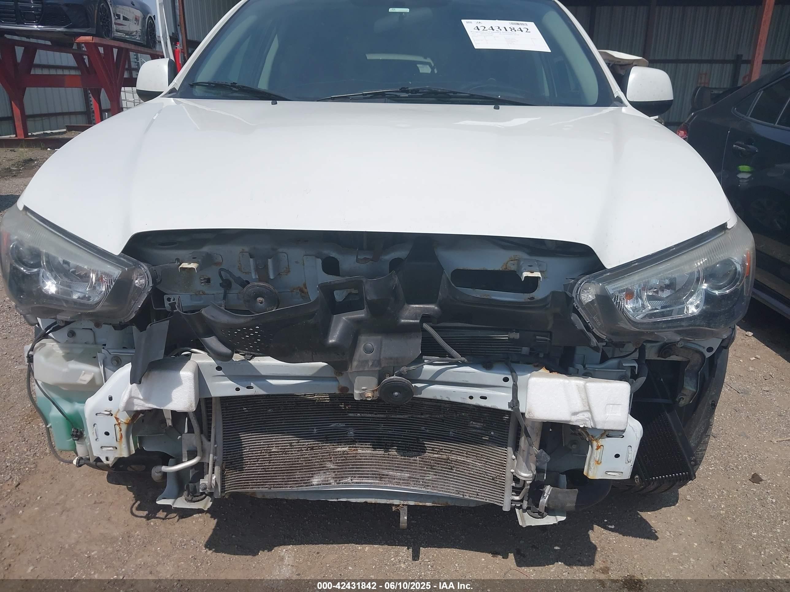 2015 Mitsubishi Outlander Sport Es White vin: 4A4AP3AU1FE052986