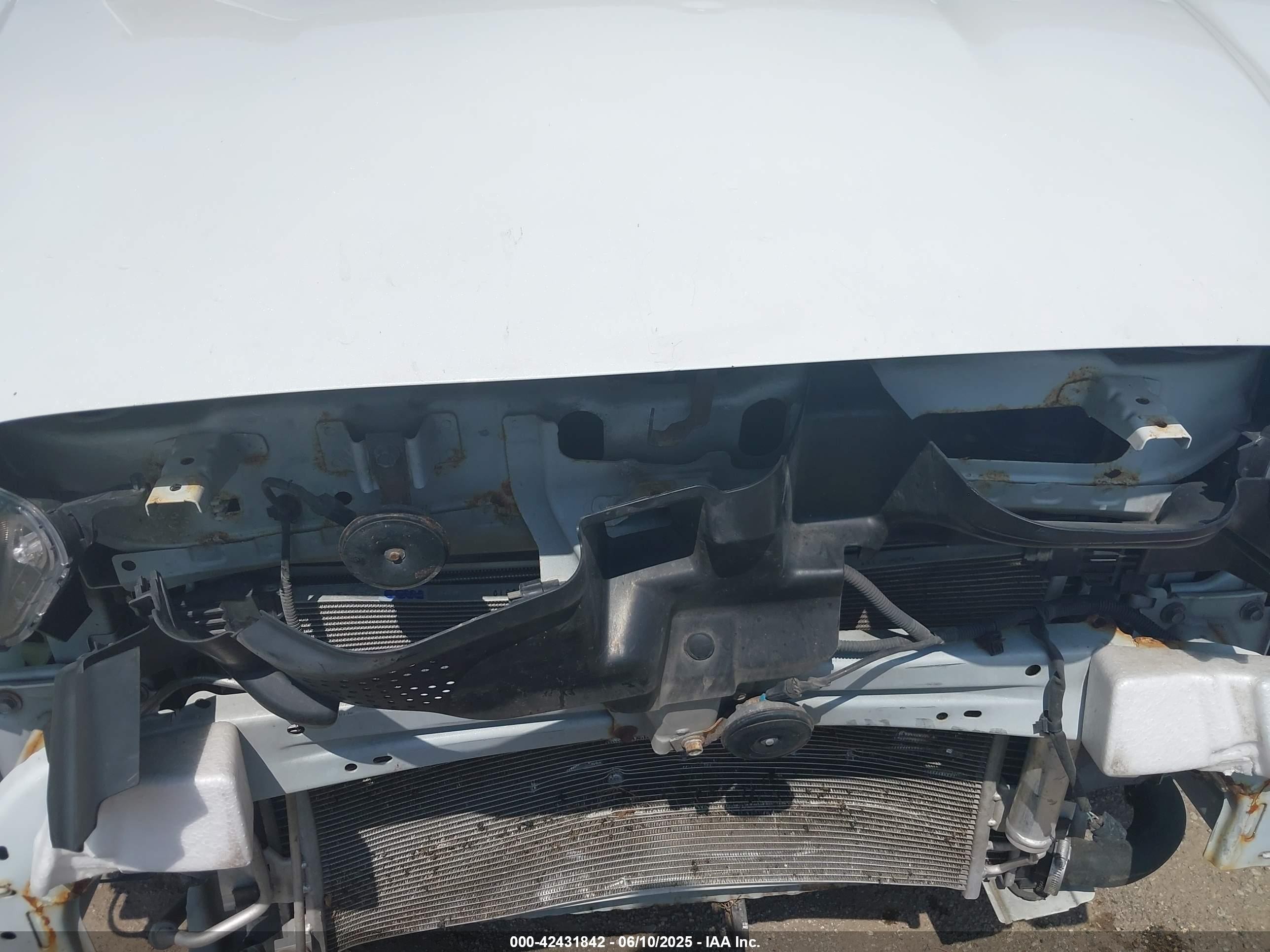 2015 Mitsubishi Outlander Sport Es White vin: 4A4AP3AU1FE052986