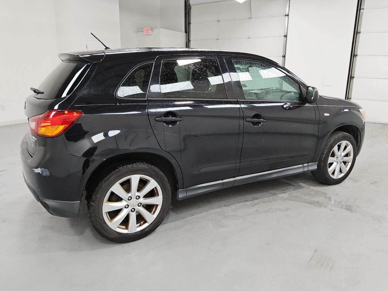 2015 Mitsubishi Outlander Sport Es Black vin: 4A4AP3AU1FE056097 Damage: Right Qtr Panel, Heavy Scratch, 5 To 6 Inches