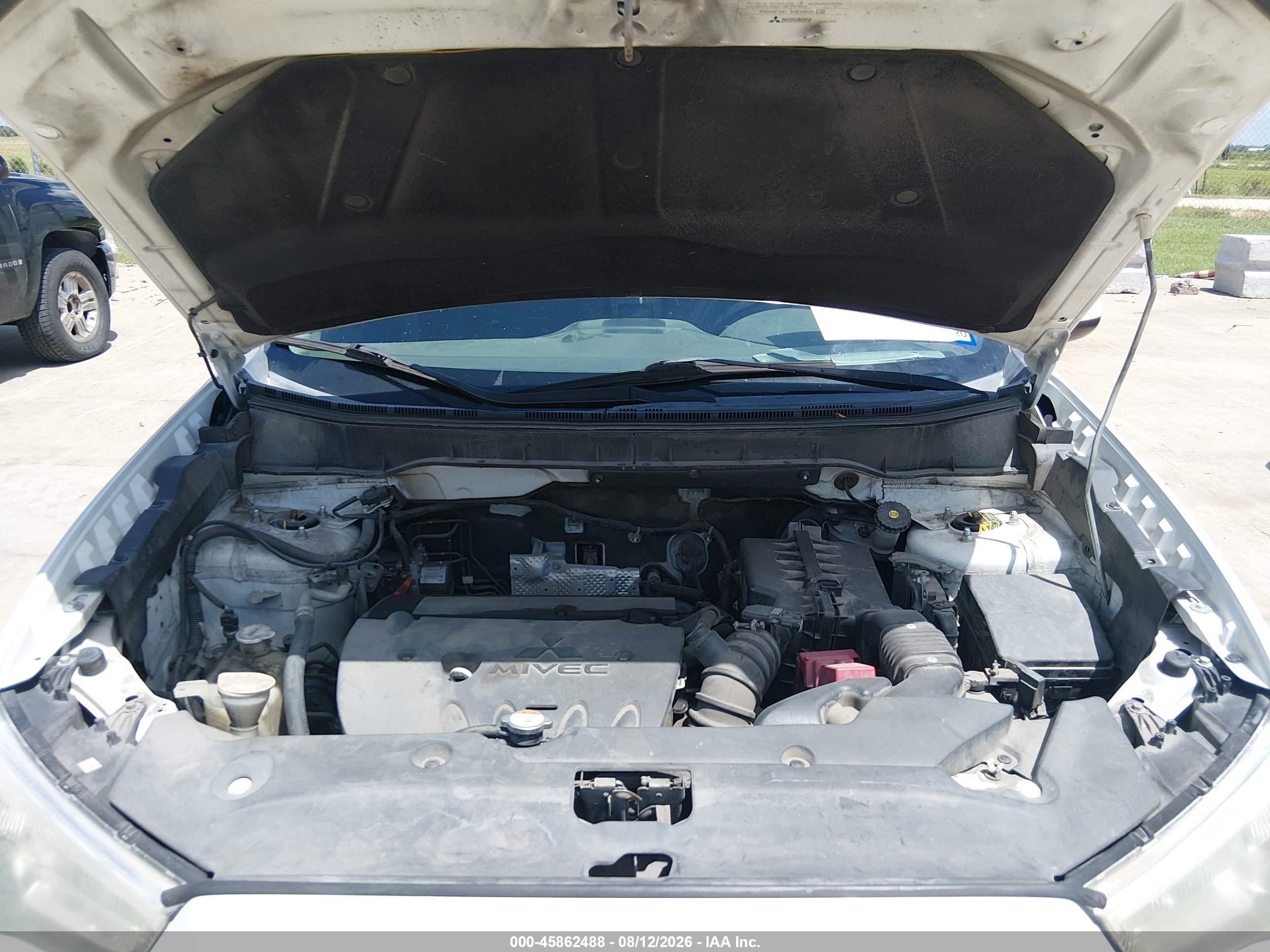 2013 Mitsubishi Outlander Sport Es Белый vin: 4A4AP3AU2DE015927