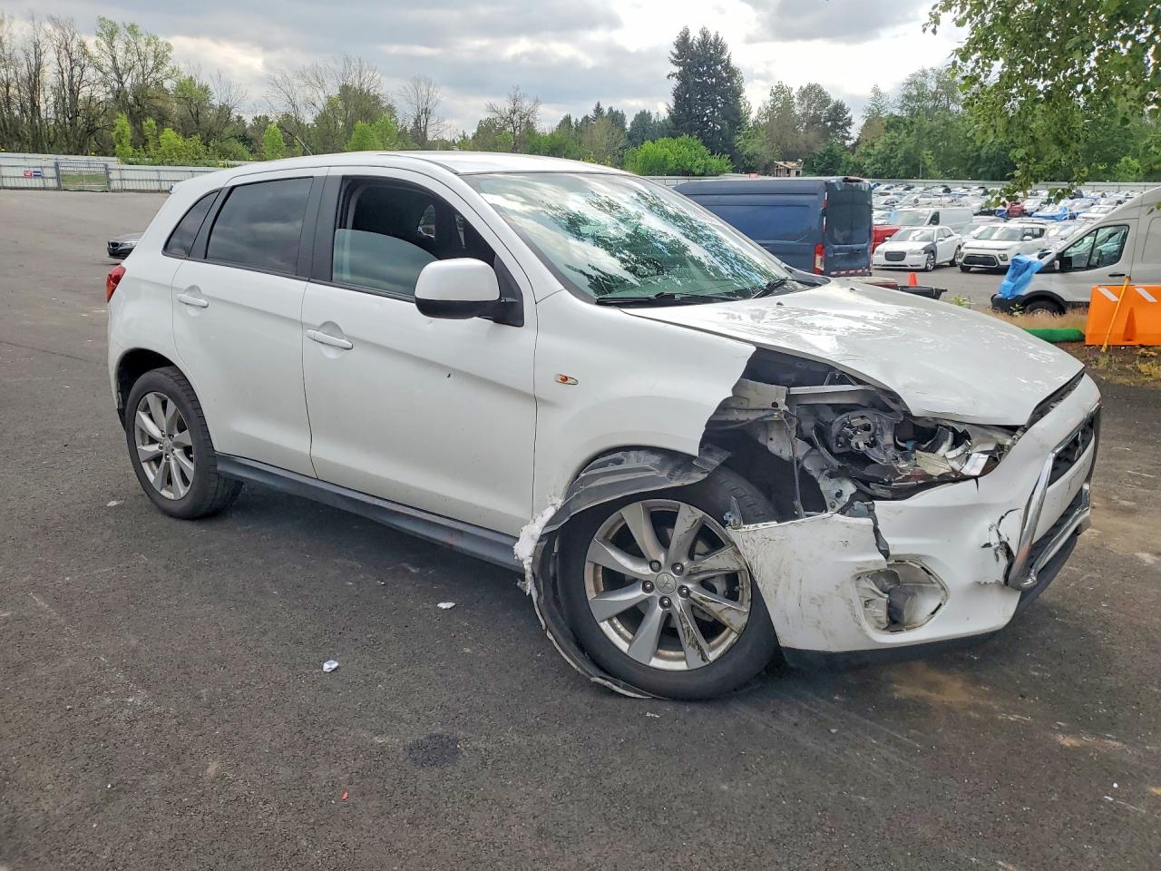 2014 Mitsubishi Outlander Sport Es White vin: 4A4AP3AU2EE018313