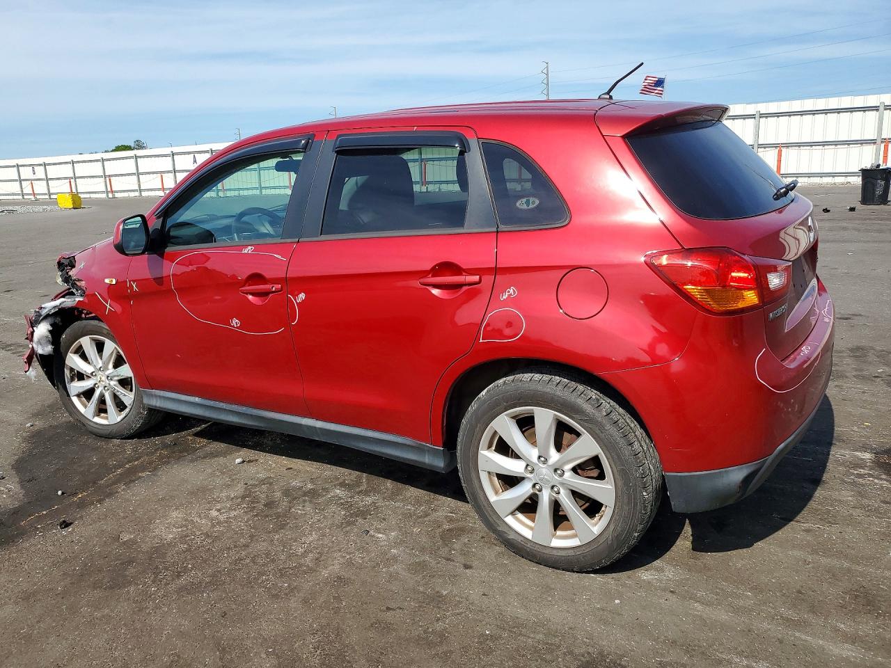 2015 Mitsubishi Outlander Sport Es Red vin: 4A4AP3AU2FE006826