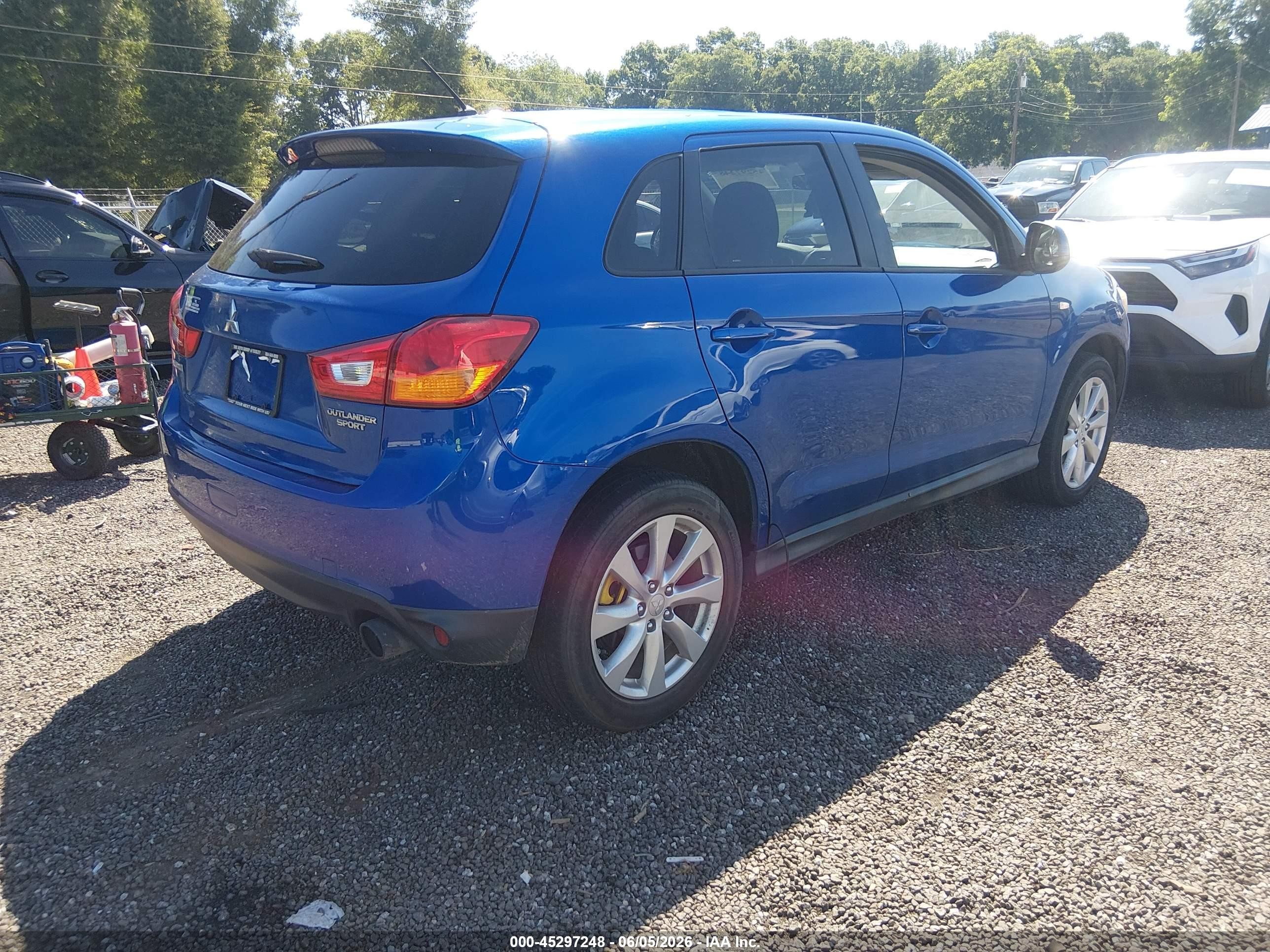 2015 Mitsubishi Outlander Sport Es Blue vin: 4A4AP3AU2FE010973