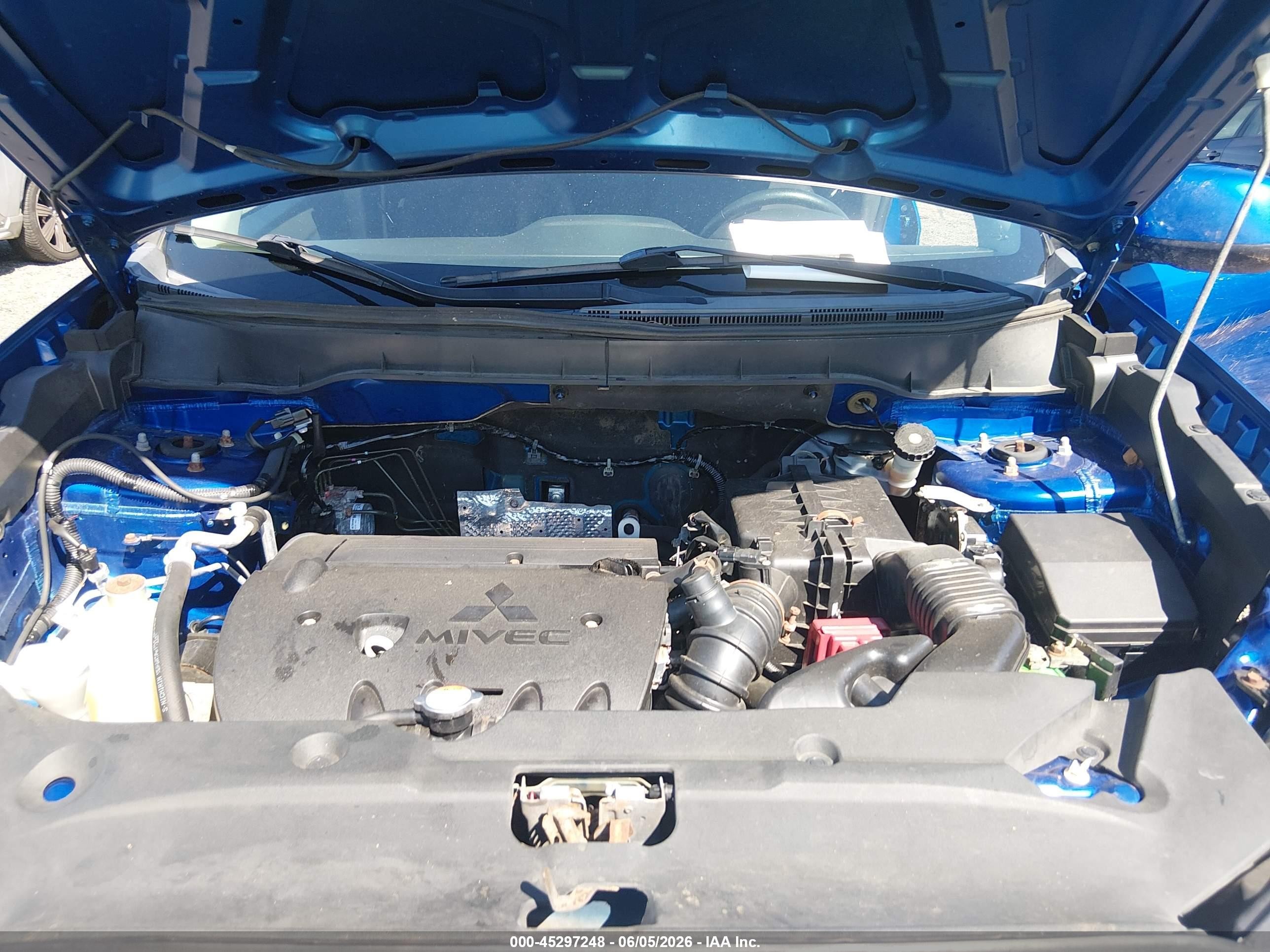 2015 Mitsubishi Outlander Sport Es Blue vin: 4A4AP3AU2FE010973
