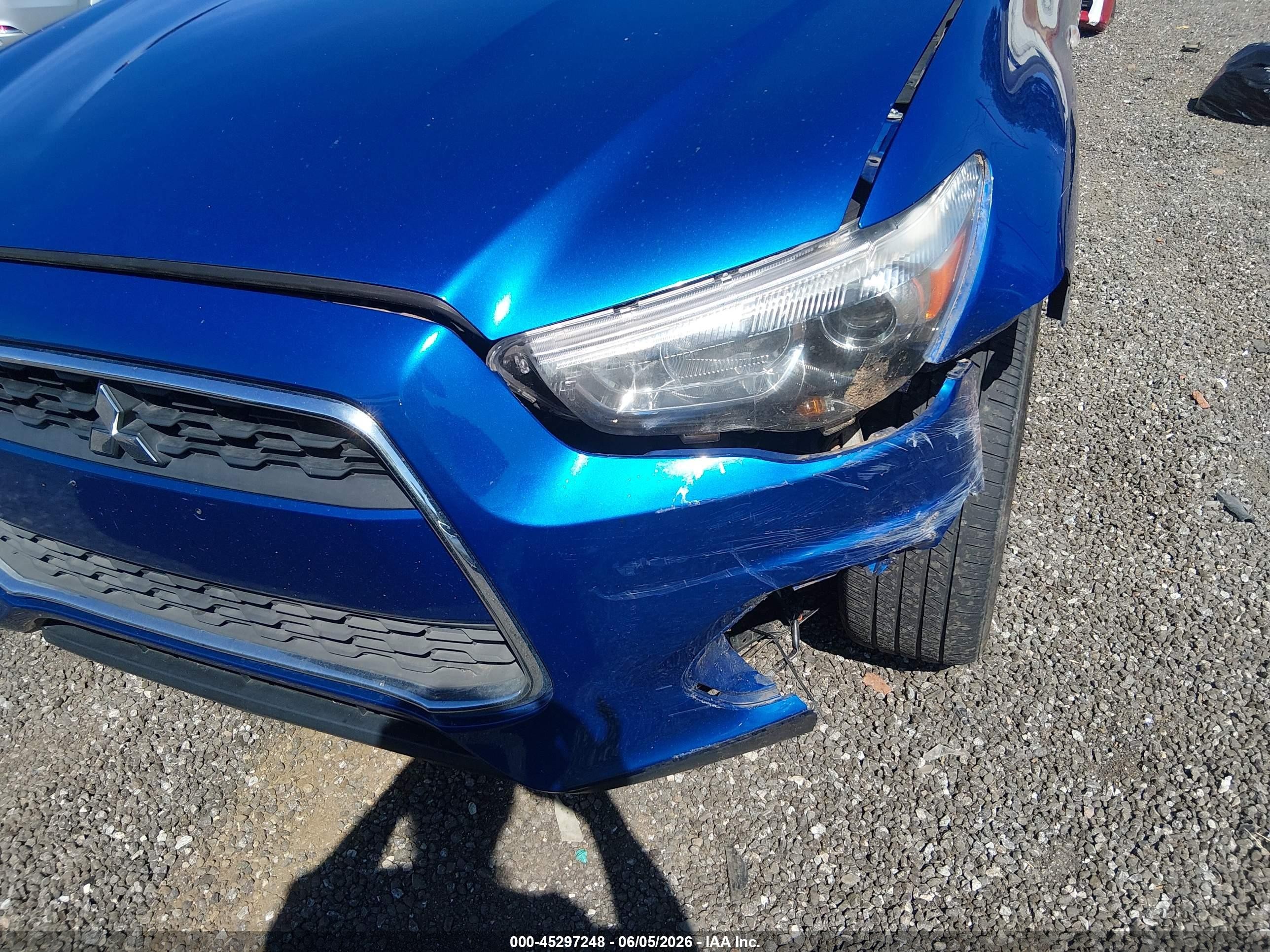 2015 Mitsubishi Outlander Sport Es Blue vin: 4A4AP3AU2FE010973