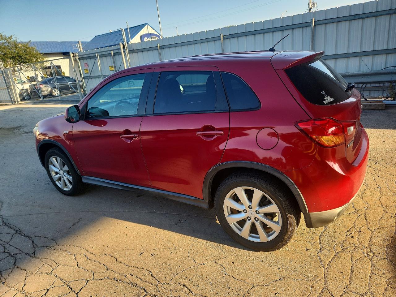 2015 Mitsubishi Outlander Sport Es Red vin: 4A4AP3AU2FE014439