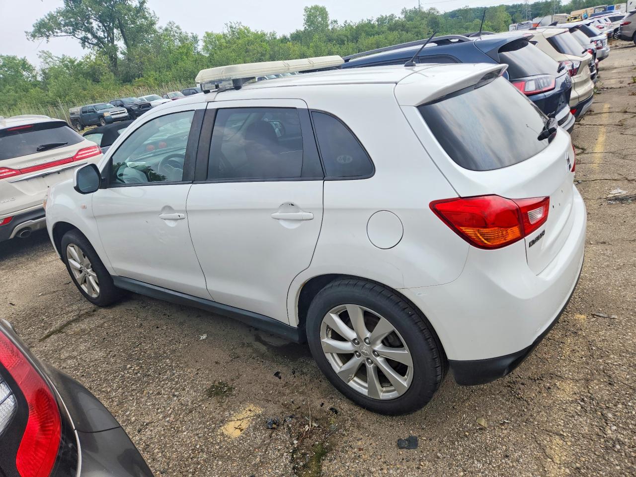 2015 Mitsubishi Outlander Sport Es White vin: 4A4AP3AU2FE015803