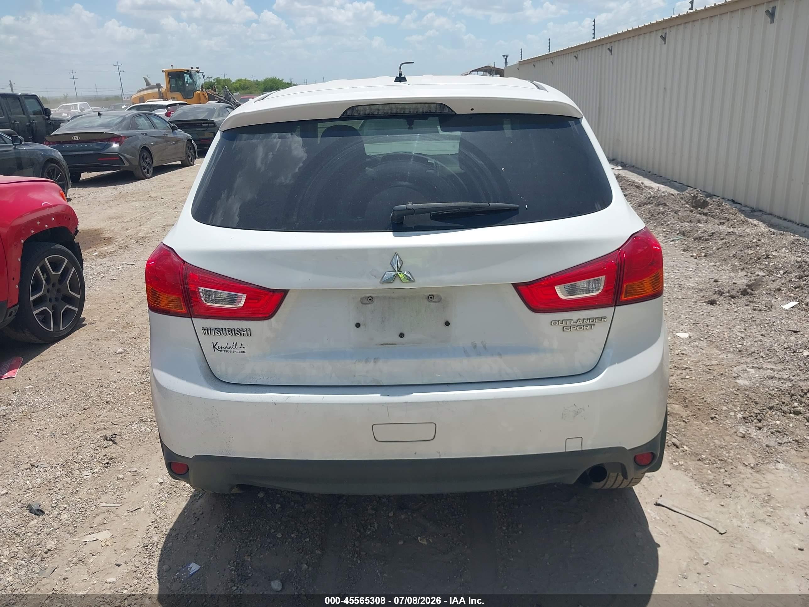 2014 Mitsubishi Outlander Sport Es White vin: 4A4AP3AU3EE019745