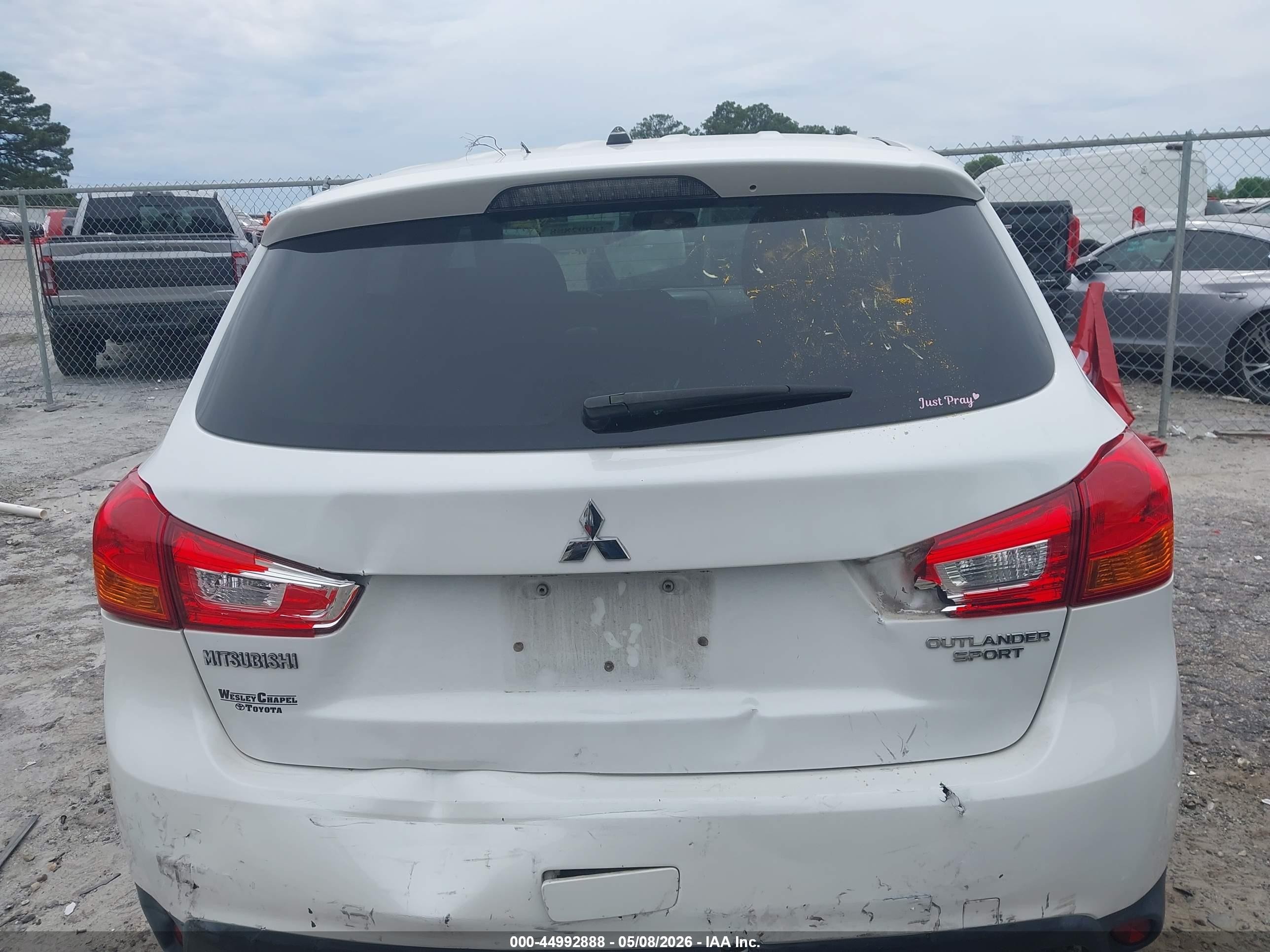 2014 Mitsubishi Outlander Sport Es White vin: 4A4AP3AU3EE029076