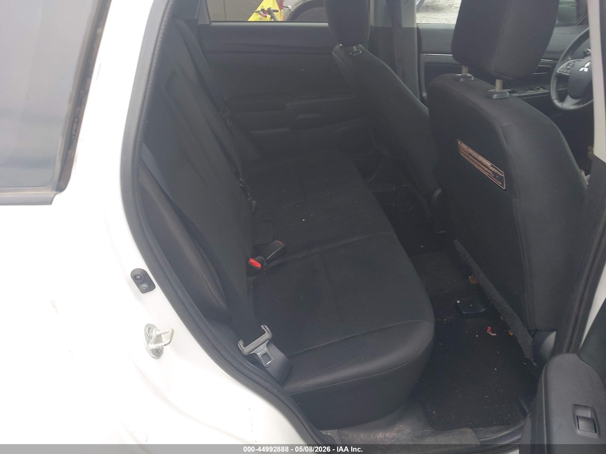 2014 Mitsubishi Outlander Sport Es White vin: 4A4AP3AU3EE029076